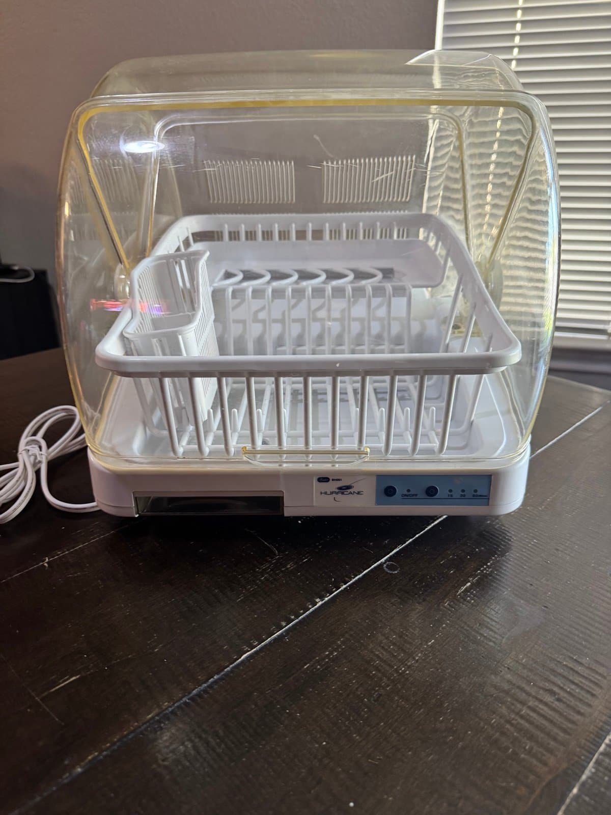 Baby bottle and accessories dryer