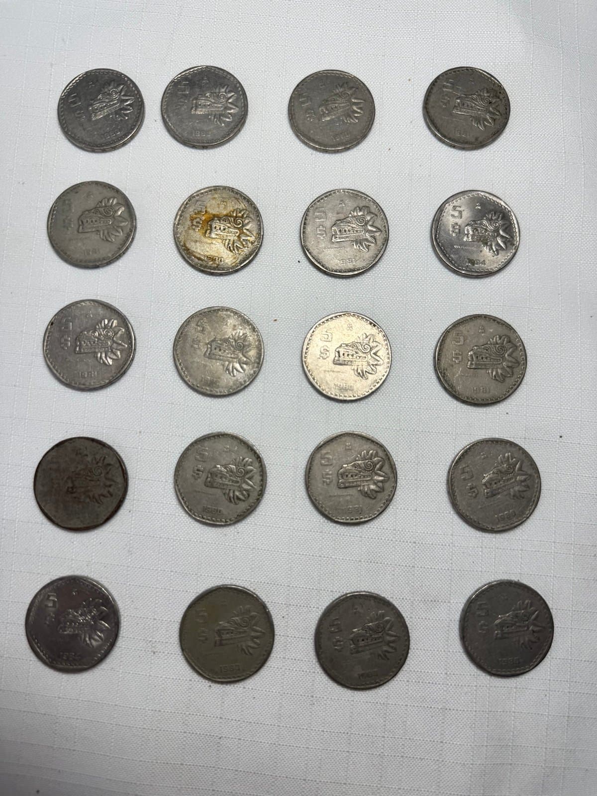 5 pesos México , mixed years lot of 20 coins