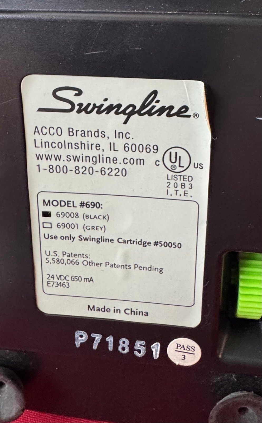 SWINGLINE CARTRIDGE ELECTRIC STAPLER 30 SHEET CAPACITY JAM FREE 69008 - BLACK - Thumbnail 6