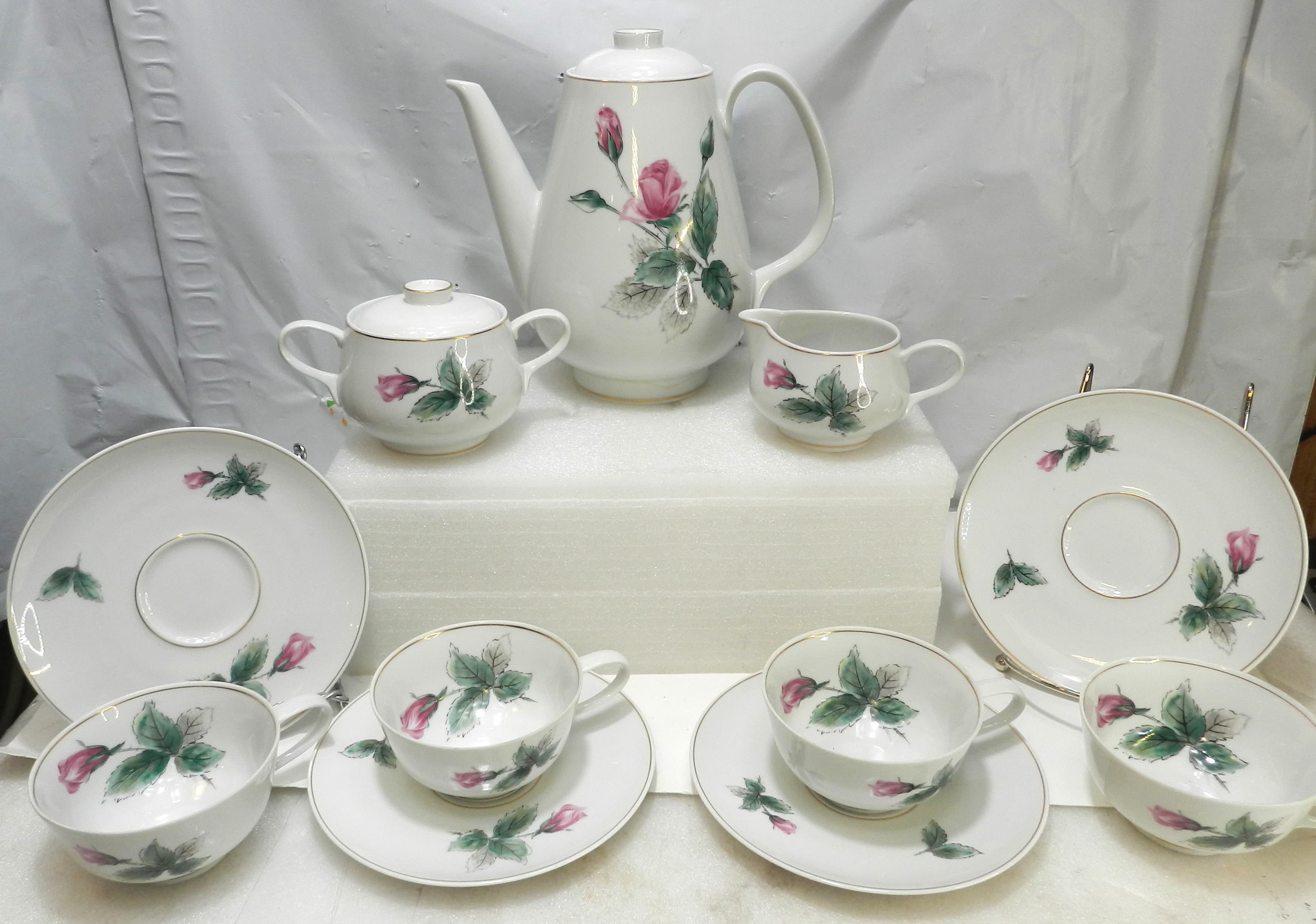 Rosenthal Victorian Rose Pattern Tea Pitcher Cream Sugar & Cups/Saucer Set P83J