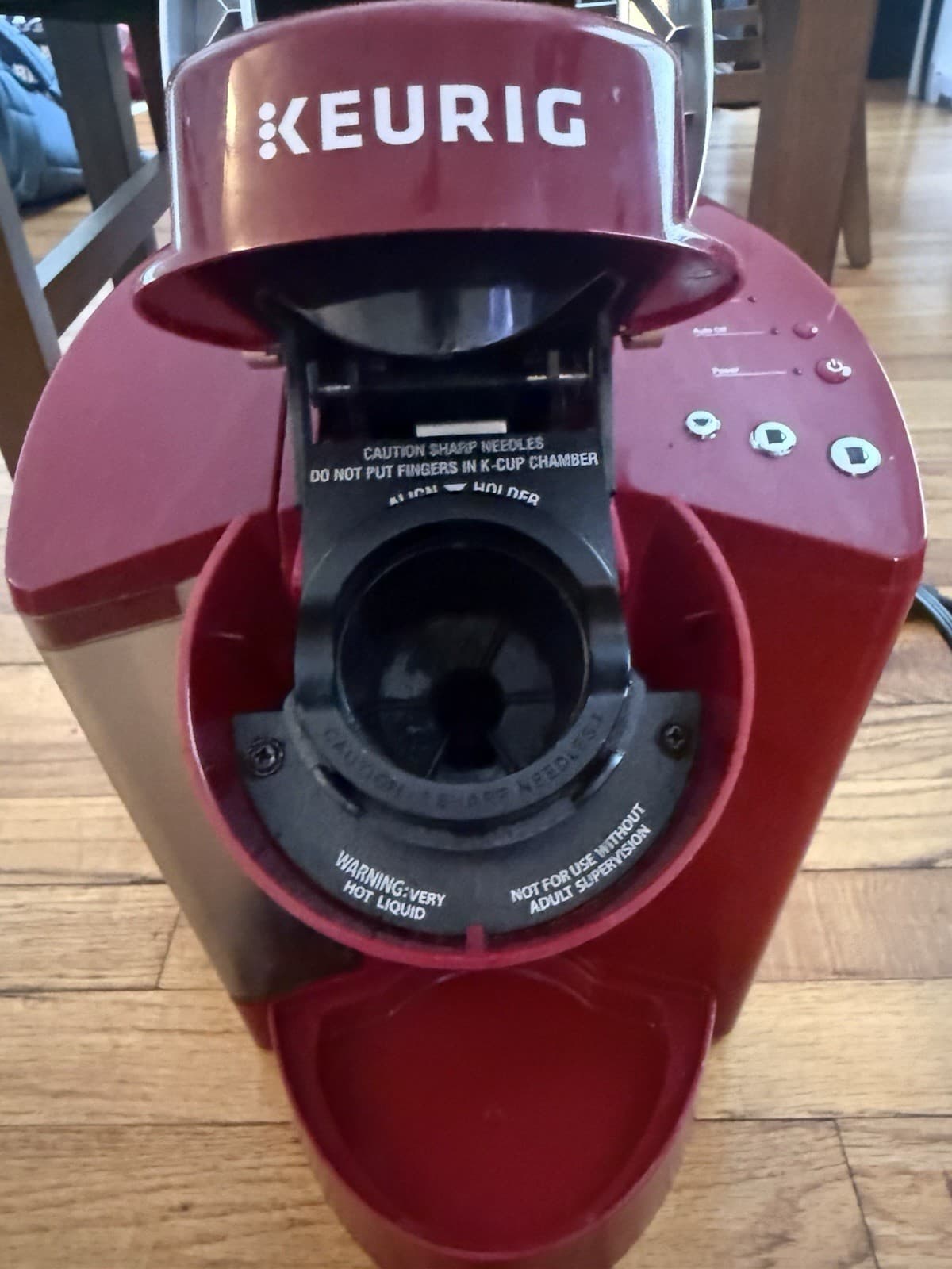 Keurig K-Classic Red Pod Coffee Maker, K-Cup Compatible,complete Works - Thumbnail 3