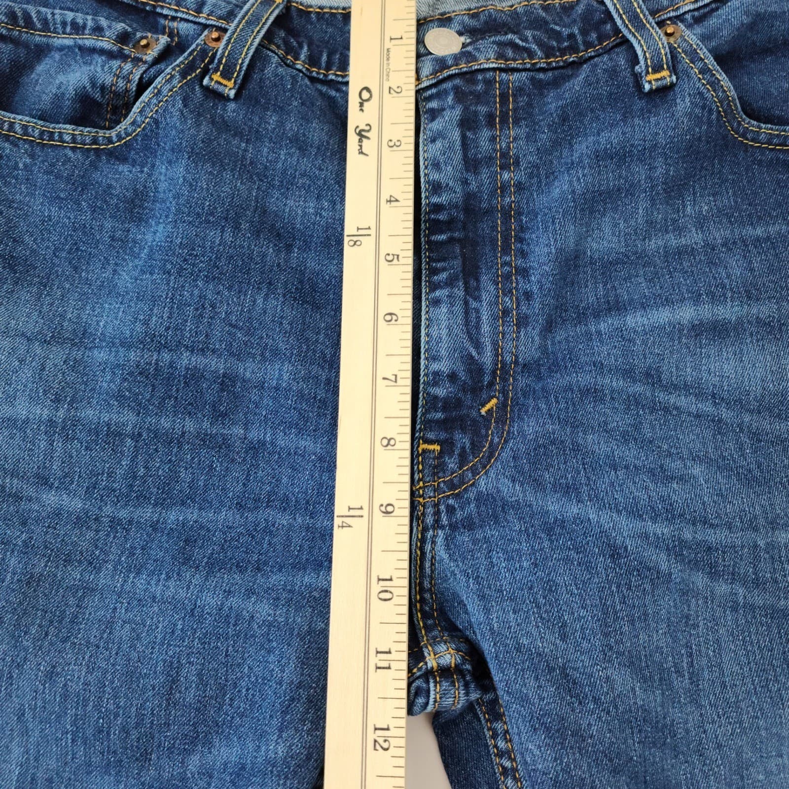 Levis 511 Slim Fit Blue Jeans Mens 38x30 Medium Wash Denim 04511-1163 - Thumbnail 2