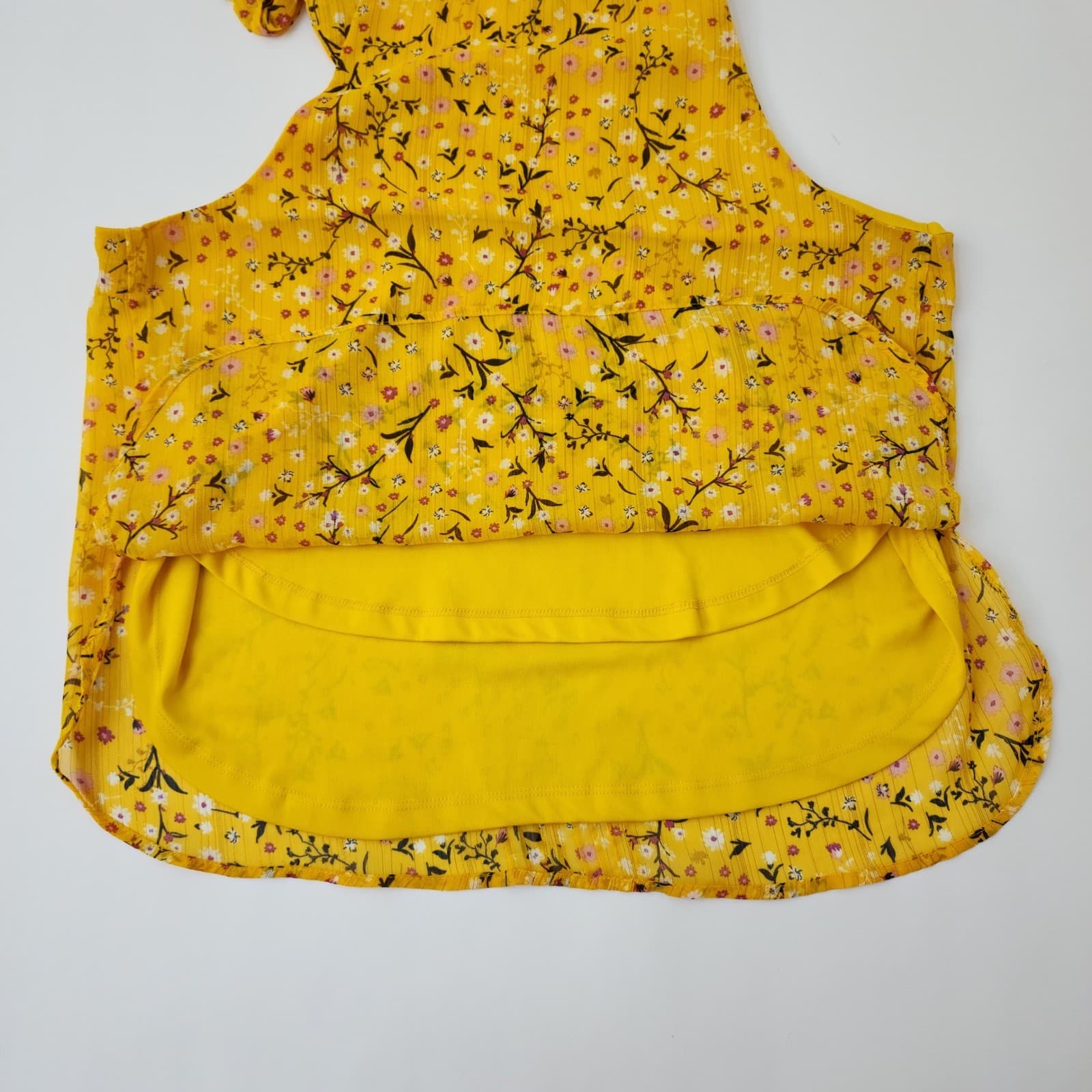 A Love Story Yellow Floral Halter Top XL Pleated Tie Shoulder Lurex Shimmer - Thumbnail 6