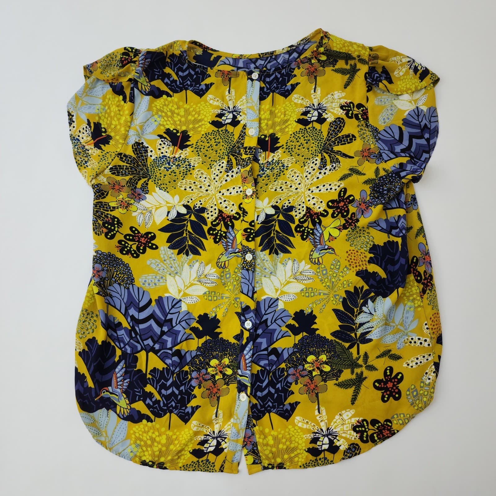 Yellow Tropical Hummingbird Print Flutter Sleeve Button Front Blouse Top