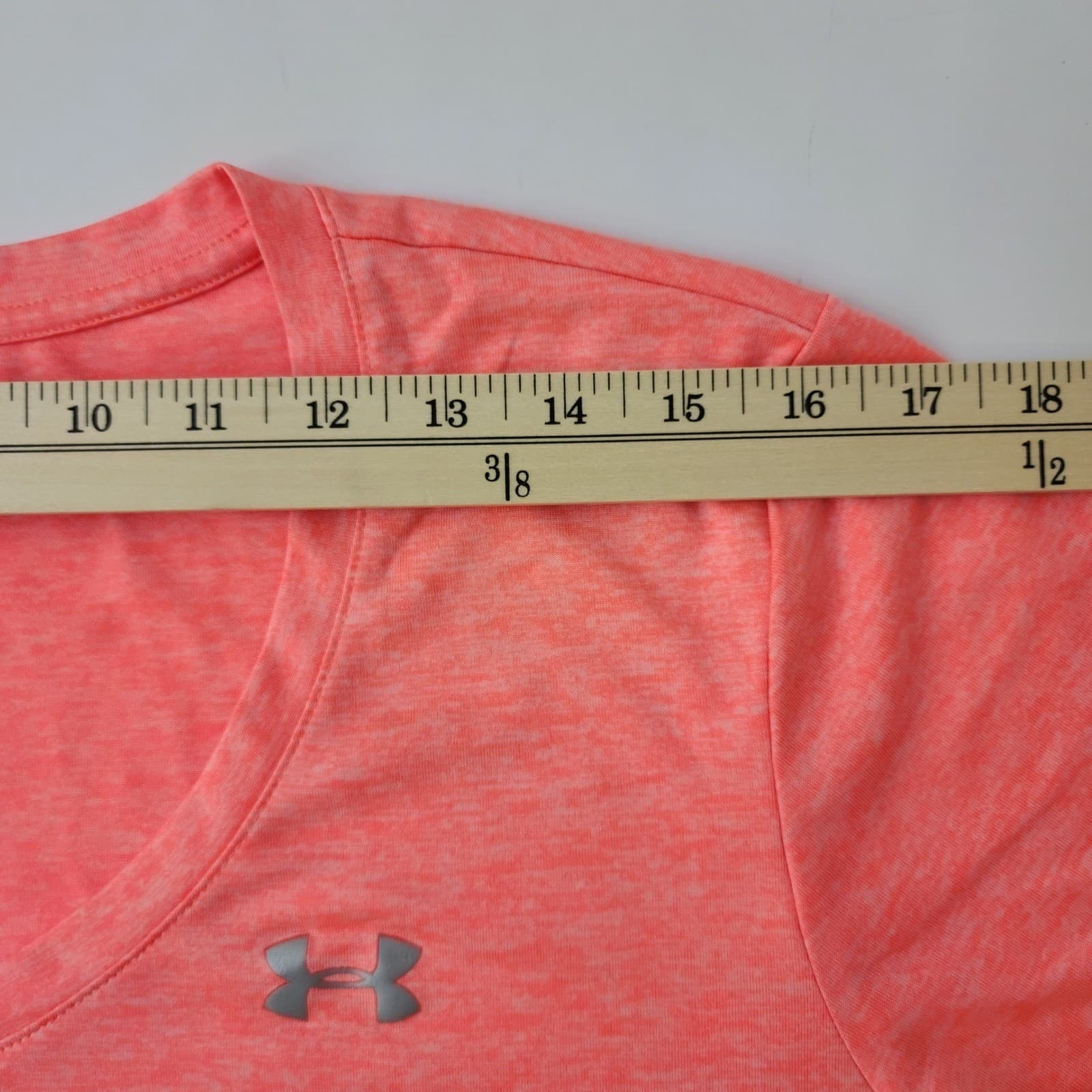 Under Amour Women's Tech Twist V-Neck T-Shirt Coral Pink Heather XL - Thumbnail 4