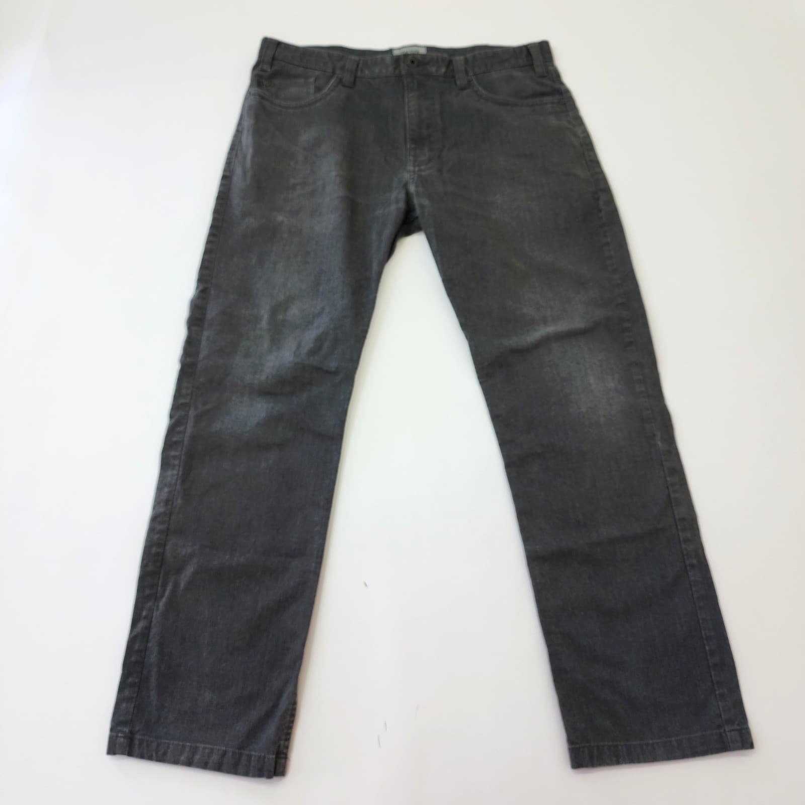 Kenneth Cole Reaction Mens Gray Straight Leg Jeans 36x30 KCN043 Charcoal Denim