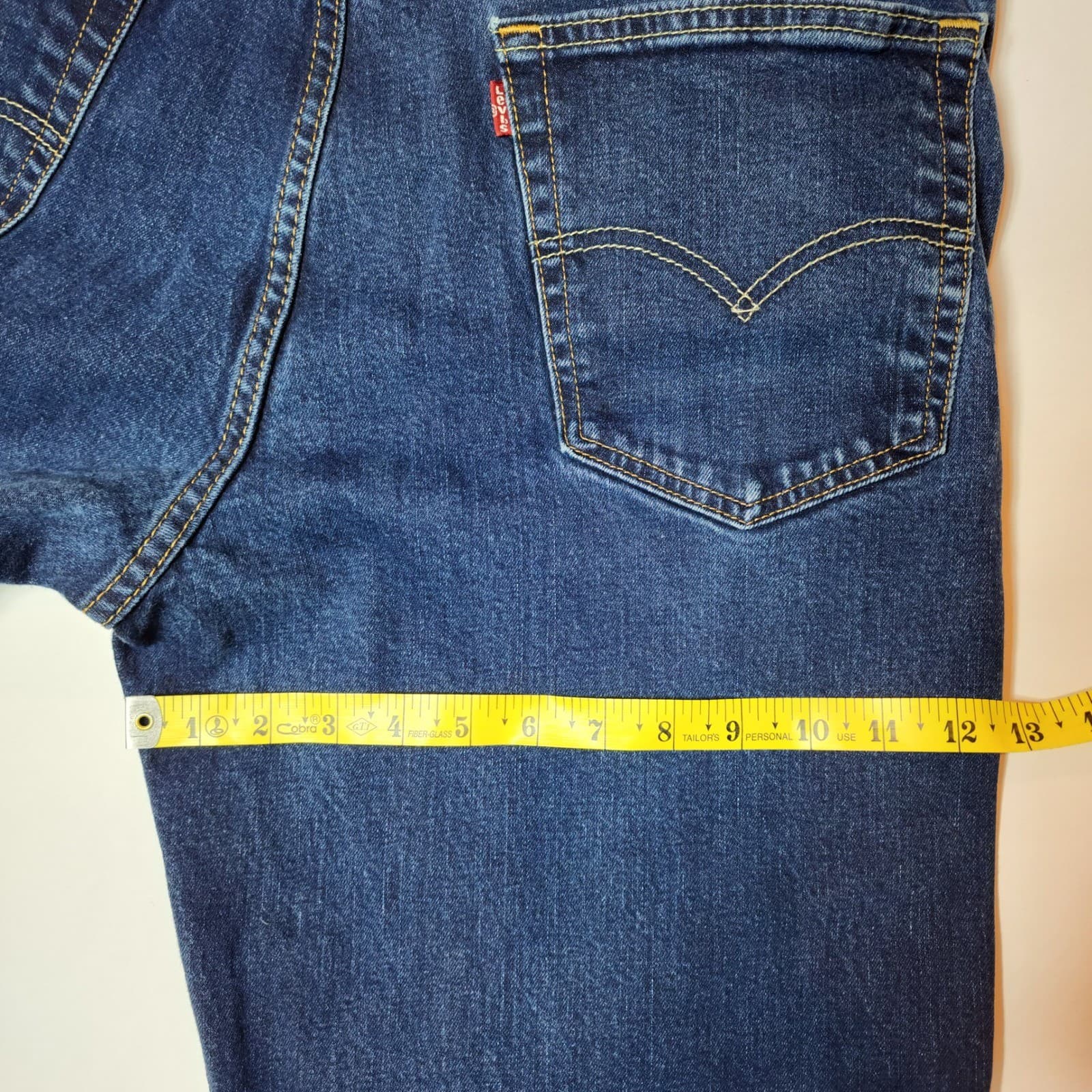 VTG Levi's 550 Relaxed Fit Tapered Leg Men's 38x34 Dark Wash Blue Denim Y2K - Thumbnail 8