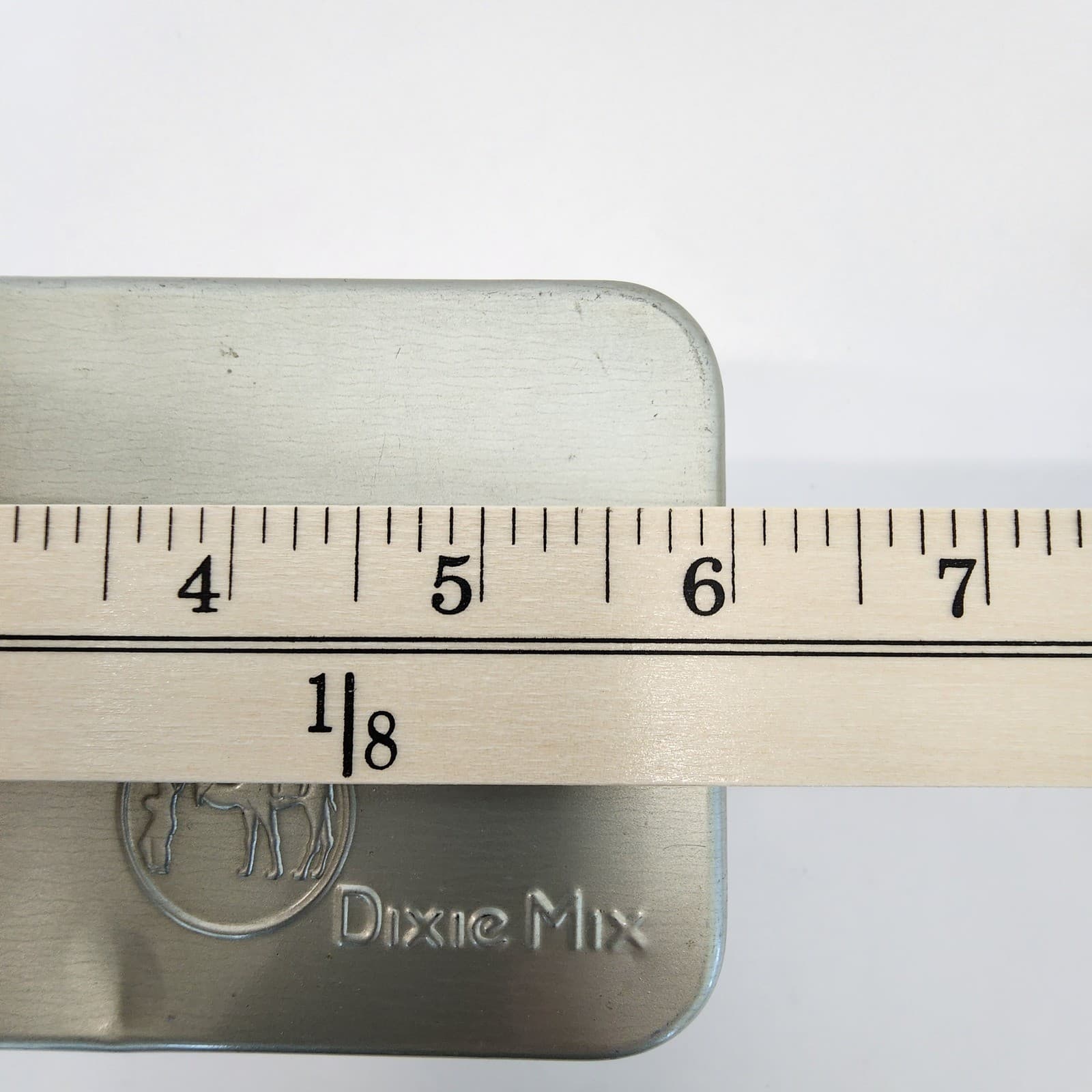 Vintage 1940's Dixie Mix Tin Embossed Camel Logo Silver Metal Storage Box - Thumbnail 10