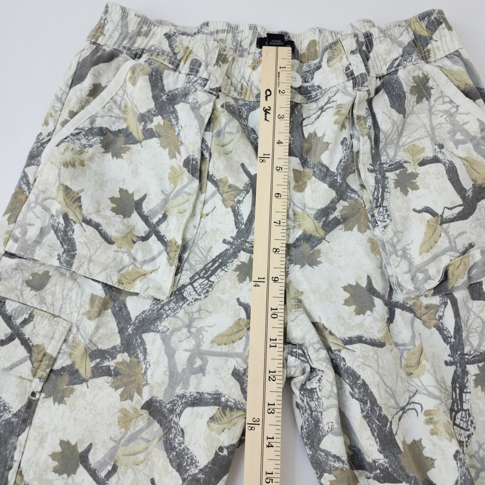 Love & Liberty Womens Real Tree Camo Cargo Jogger Pants Beige Grey Size Medium - Thumbnail 3