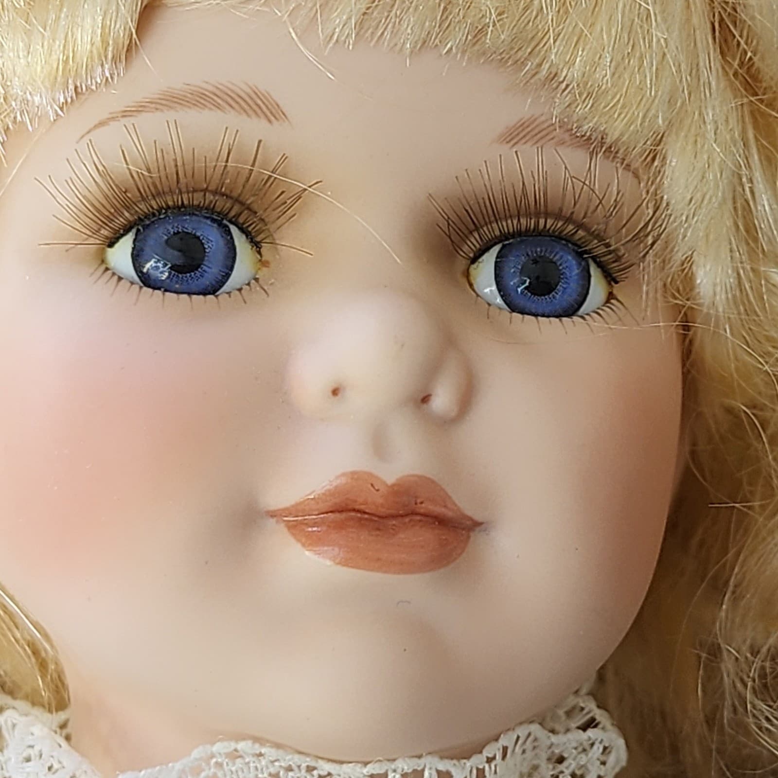 Vintage Geppeddo Porcelain Doll Blonde Hair Blue Eyes Victorian Dress 16 inch - Thumbnail 11