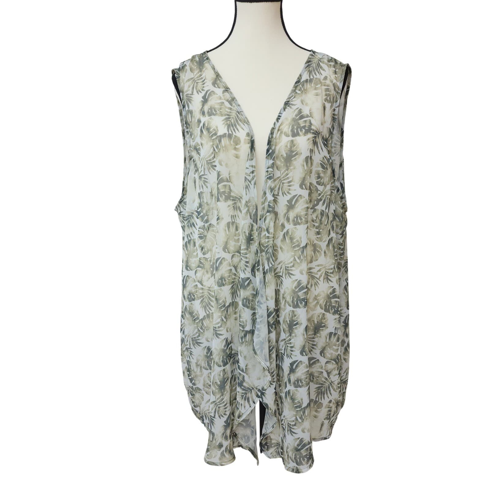 Tropical Monstera Leaf Print Open Front Kimono Vest Sea Turtle Green 2X 20W-22W