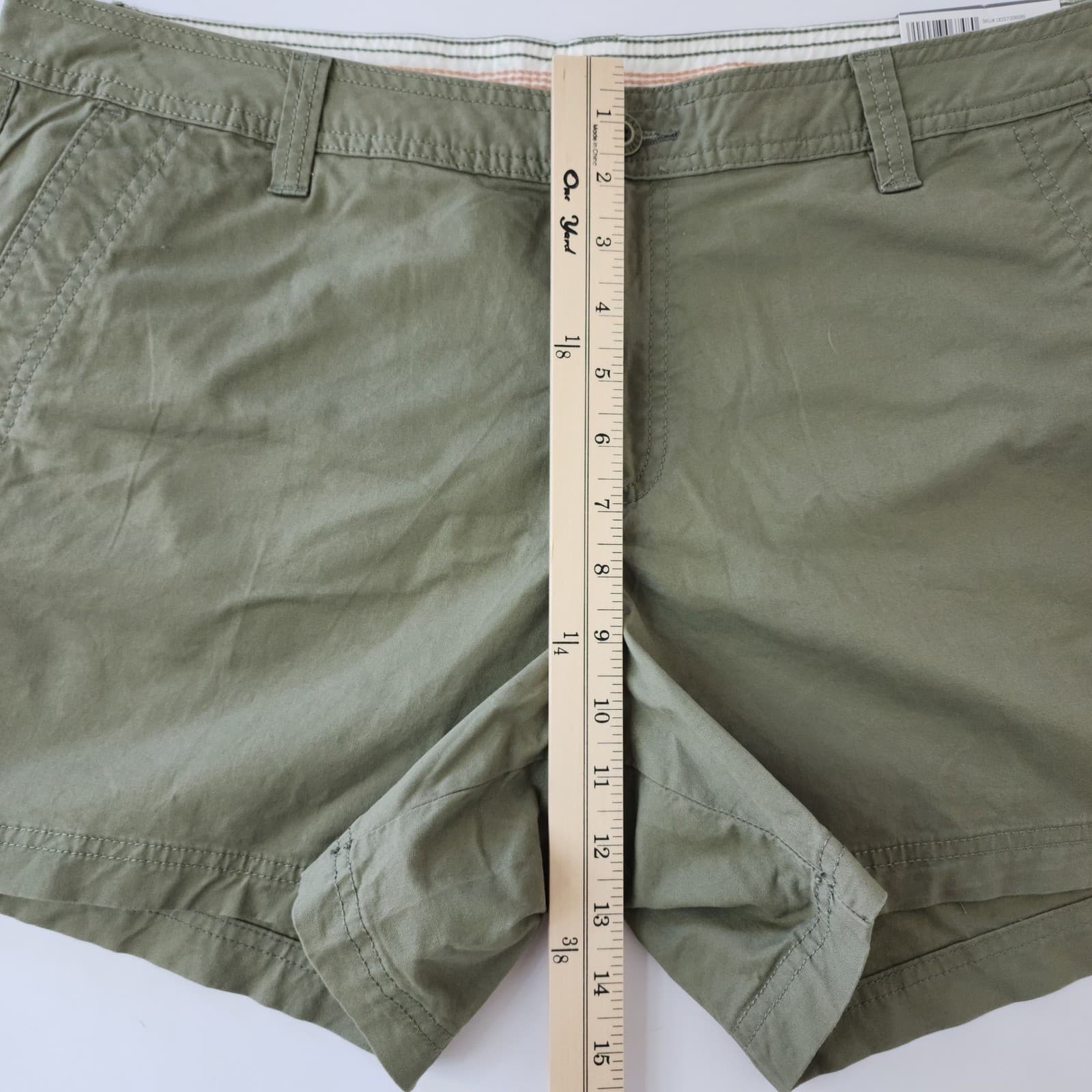 Natural Reflections Spring Valley Twill Shorts Deep Lichen Green Women's 18 NWT - Thumbnail 3