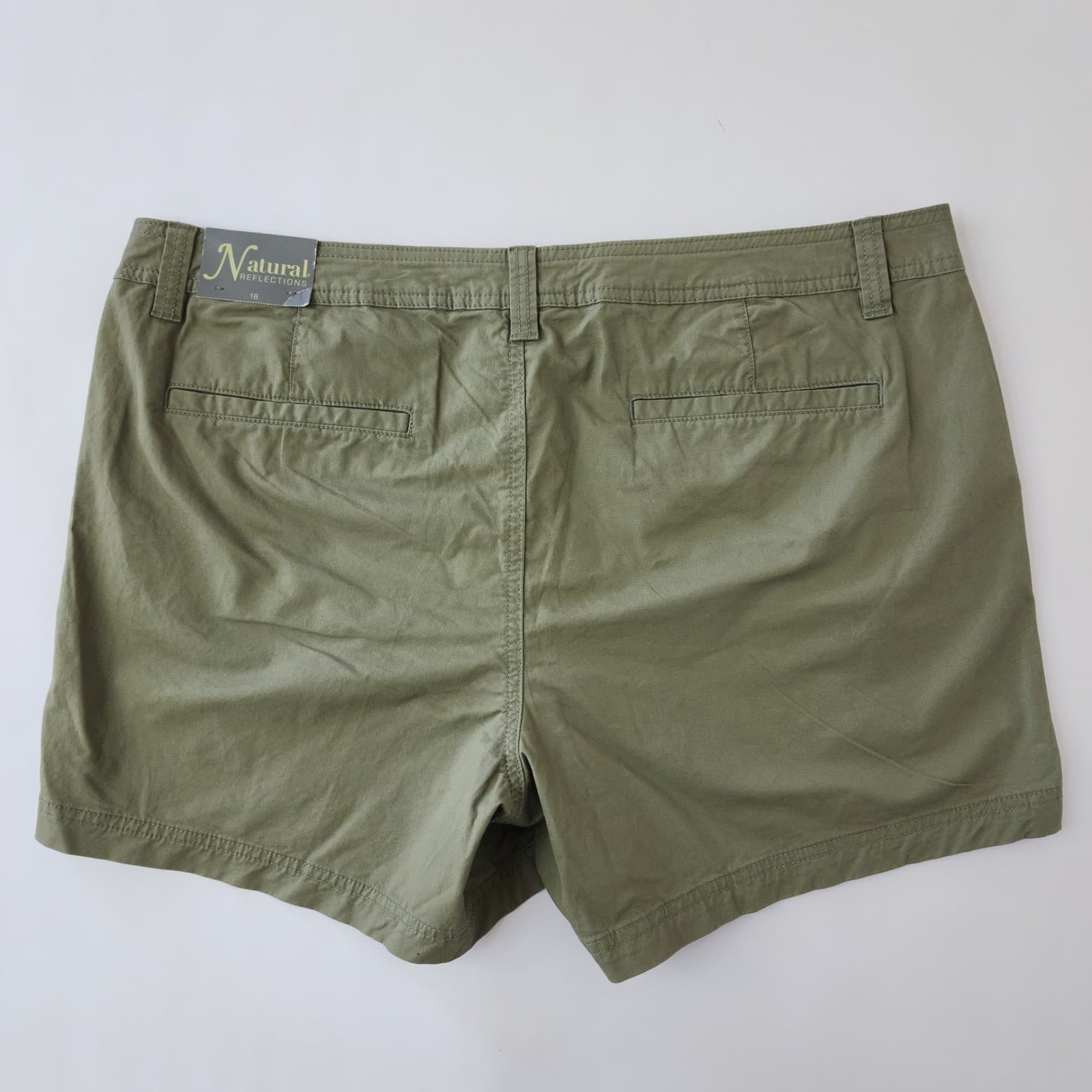 Natural Reflections Spring Valley Twill Shorts Deep Lichen Green Women's 18 NWT - Thumbnail 10
