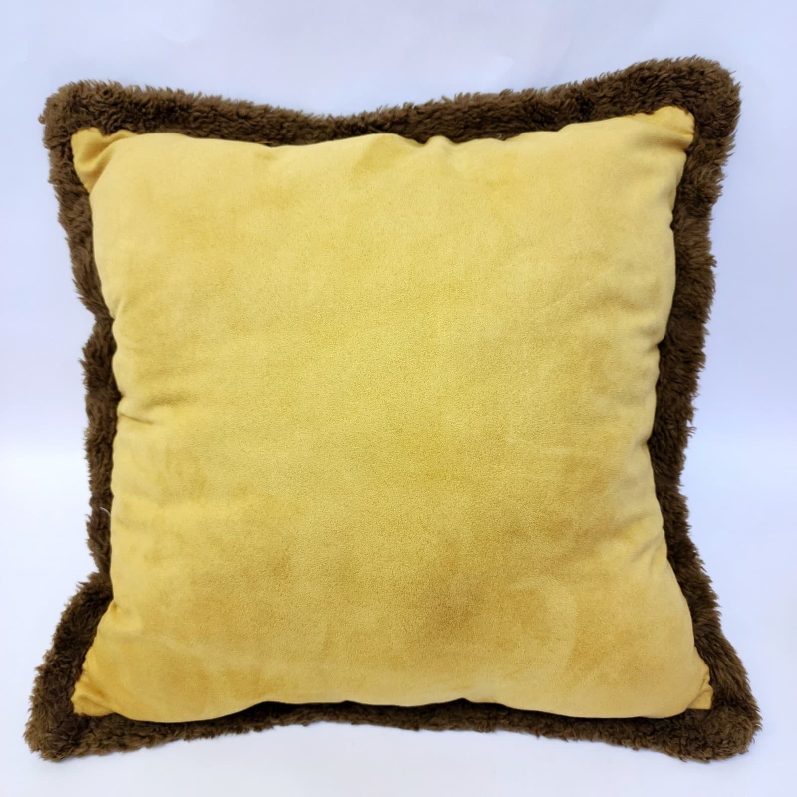 Woolrich Big Bear Campground Outdoor Adventures Throw Pillow Faux Fur Trim 18x18 - Thumbnail 2
