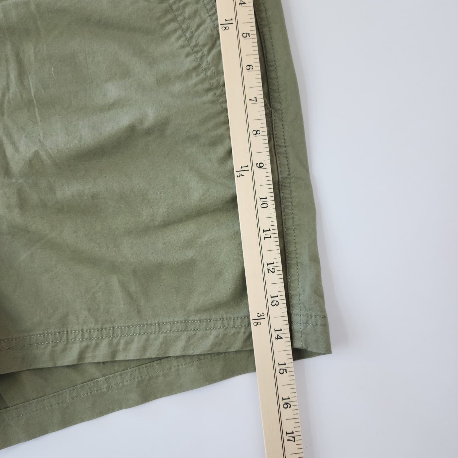 Natural Reflections Spring Valley Twill Shorts Deep Lichen Green Women's 18 NWT - Thumbnail 2