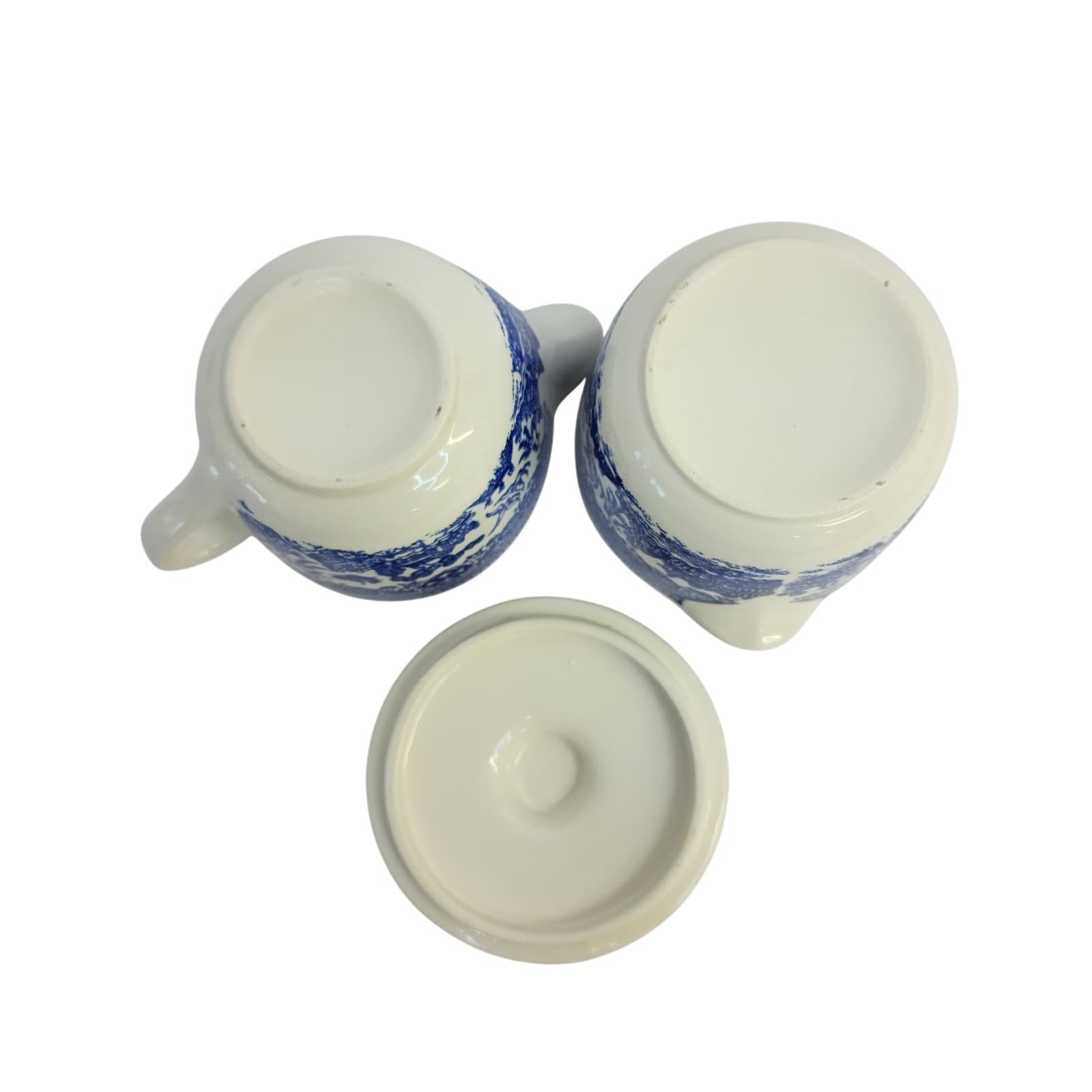 Vintage Blue Willow Creamer and Lidded Sugar Bowl Set Blue White Transferware - Thumbnail 2