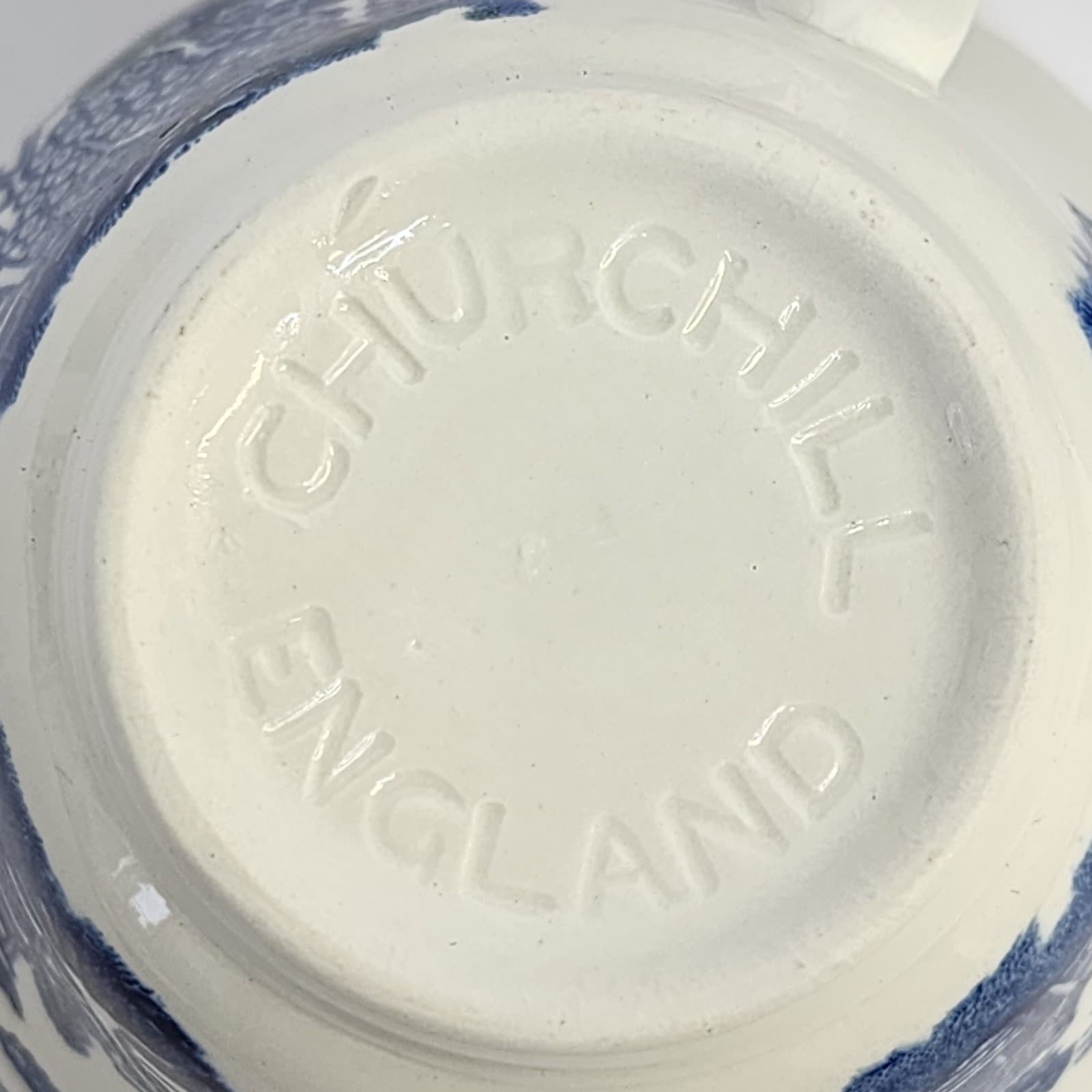 Churchill England Blue Willow Tea Cups Set of 4 Blue White Ironstone Vintage - Thumbnail 3
