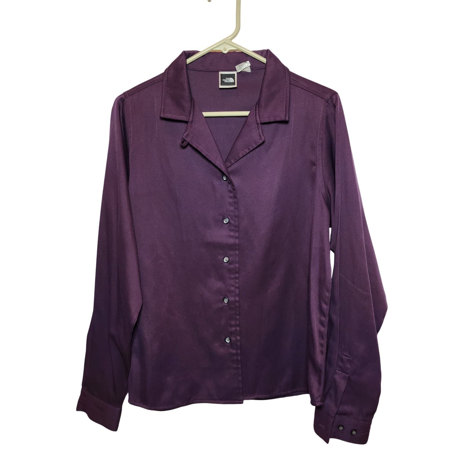 The North Face Womens Long Sleeve Button Down Shirt Plum Purple Notch Lapel L