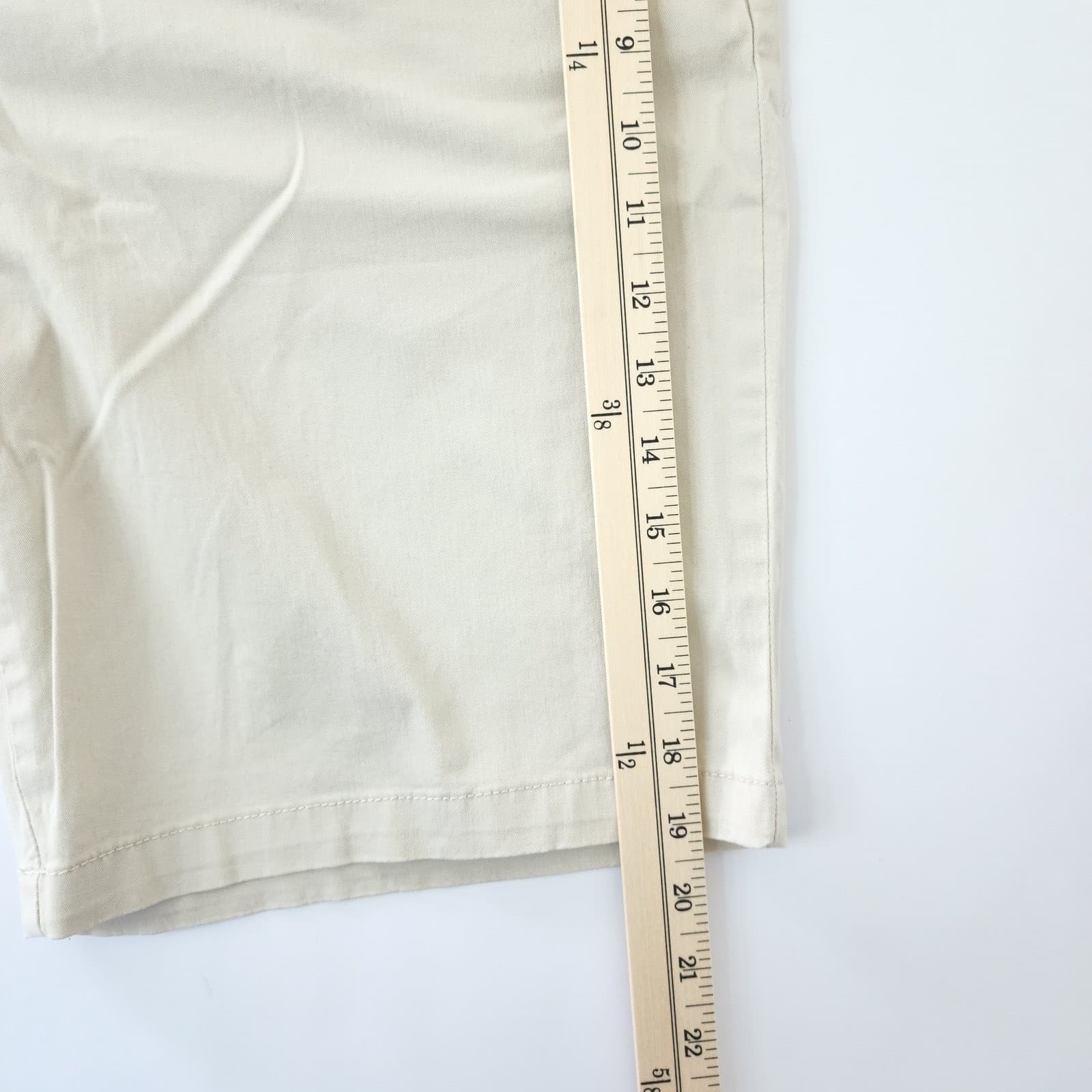 Liz Claiborne Women's Bermuda Beige Designer Size 16 NWT Cotton Stretch - Thumbnail 3