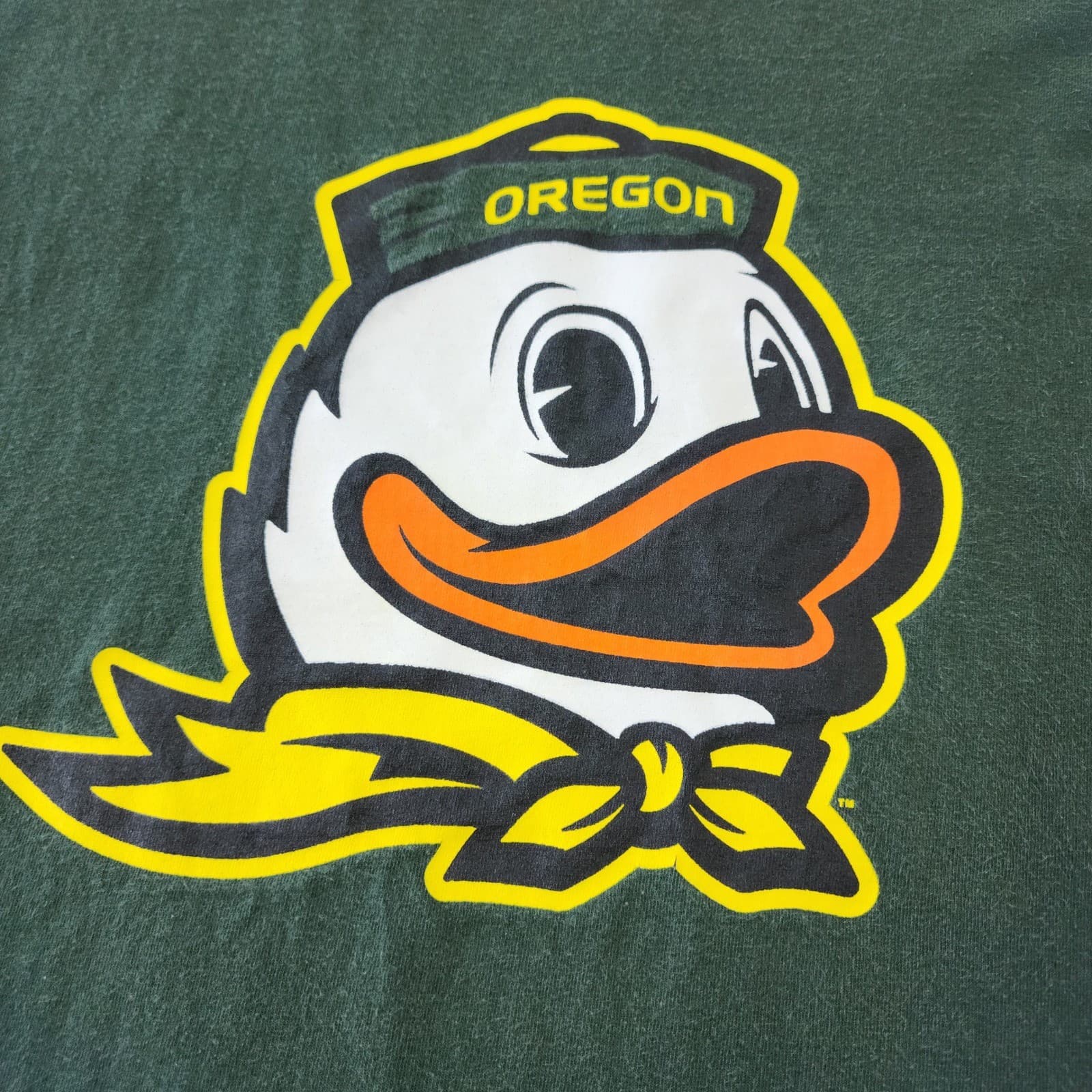 Champion Oregon Ducks T Shirt Mens Large Green Puddles Mascot NCAA Collegiate - Thumbnail 4