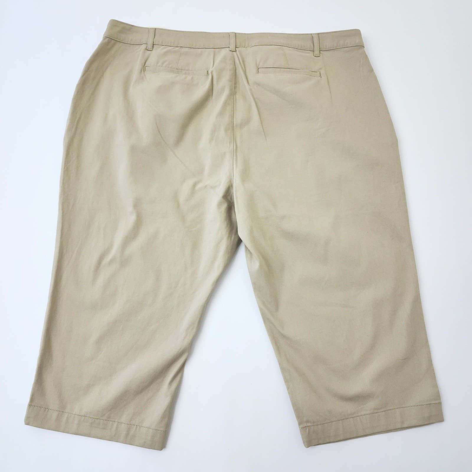 St Johns Bay Womens 24W Khaki Secretly Slender Mid Rise Capri Pants NWT - Thumbnail 2
