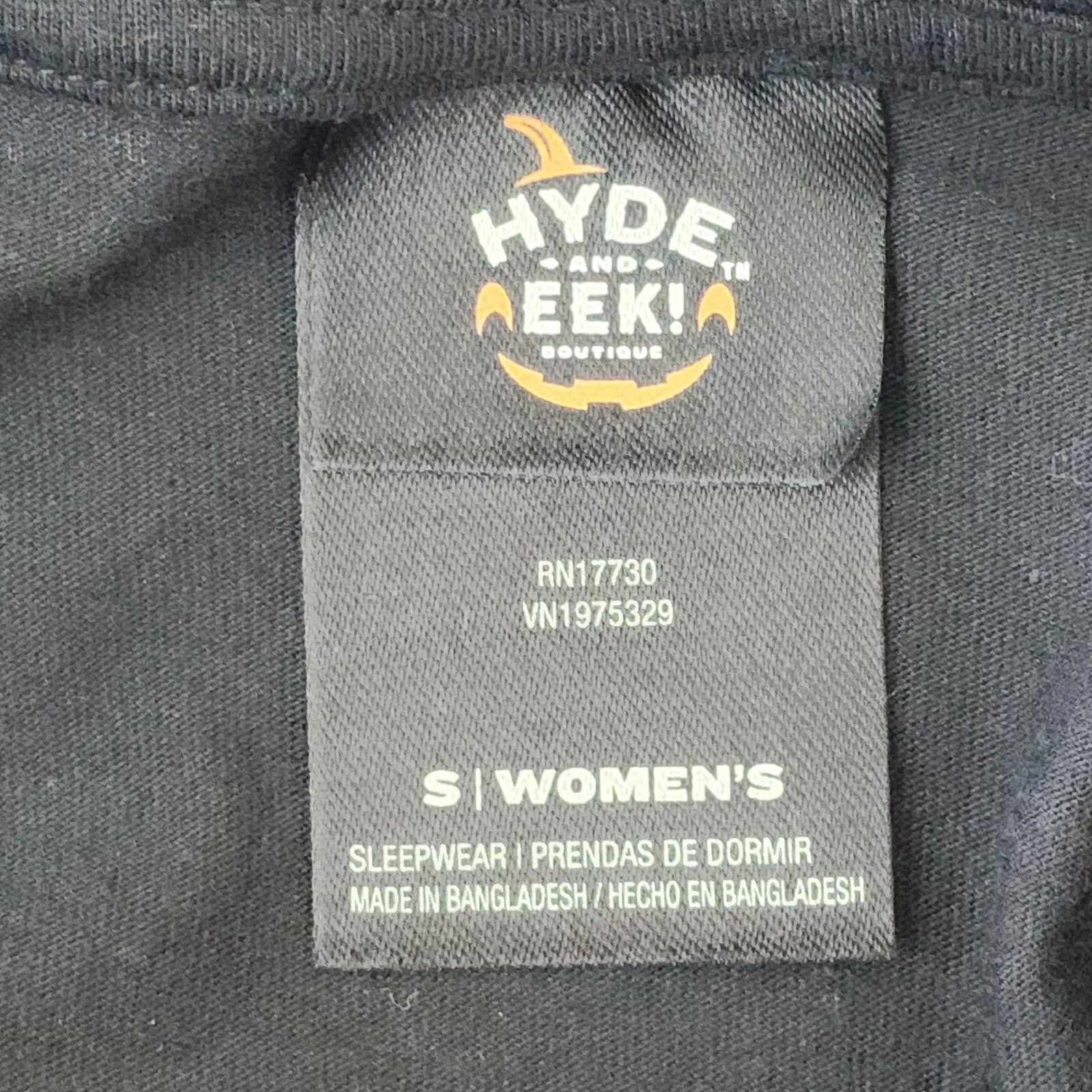 Hyde and EEK! Roswell New Mexico UFO Alien T-Shirt Womens Small Black Sleepwear - Thumbnail 4