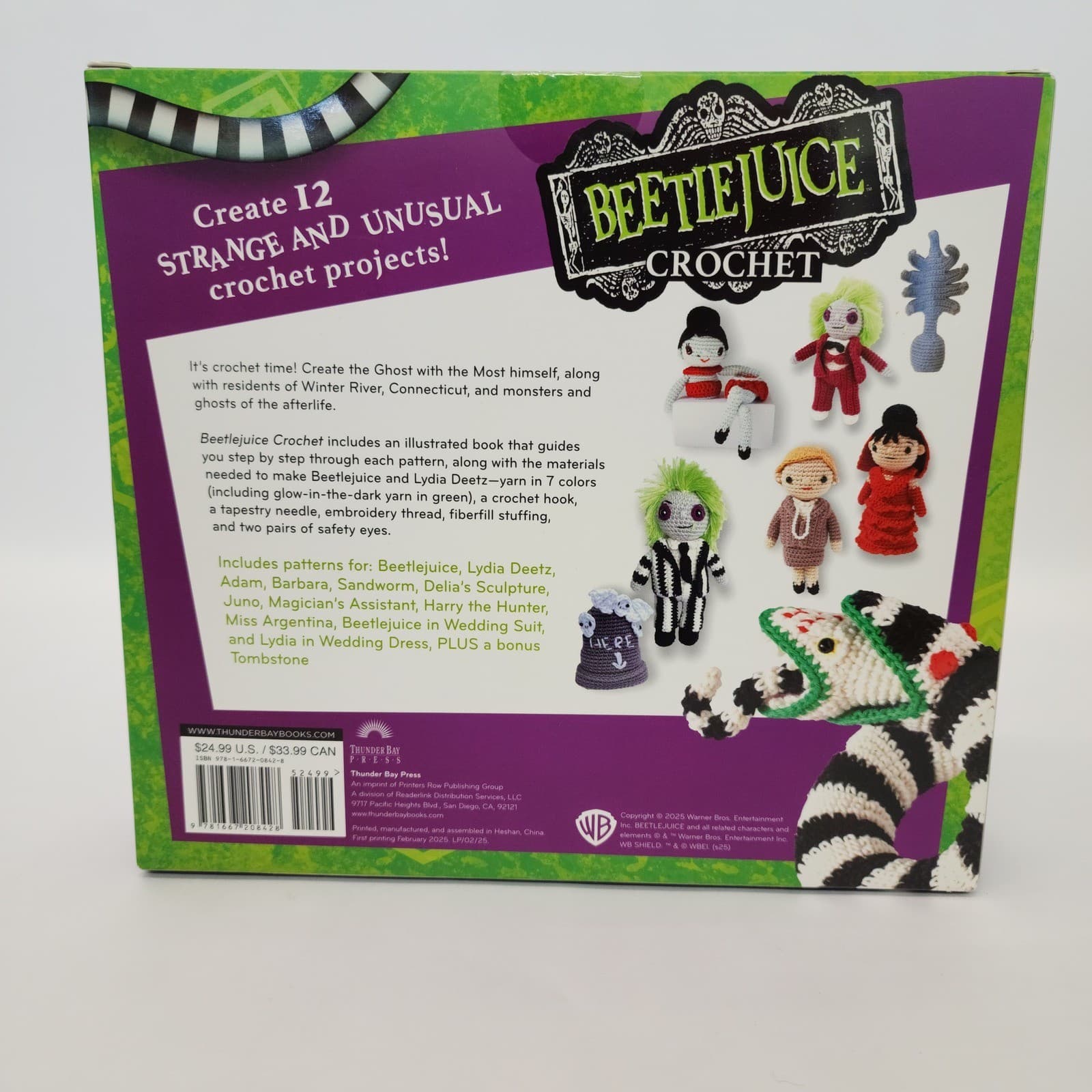 Beetlejuice Crochet Kit Thunder Bay Press 12 Projects Glow In The Dark Yarn NEW - Thumbnail 3