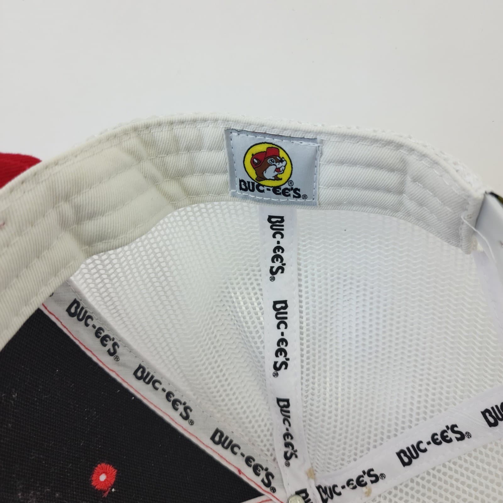 Buc-ees Trucker Hat Red White Mesh Snapback Baseball Cap Beaver Mascot Logo - Thumbnail 7