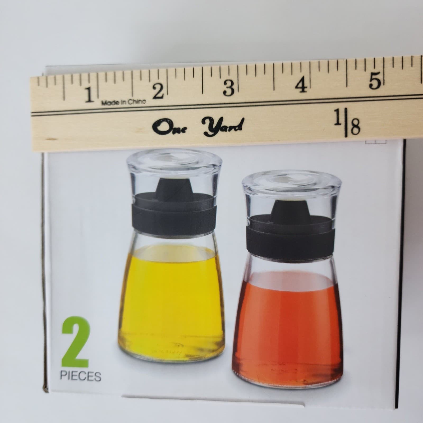 Eddy 2 Piece Airtight Oil and Vinegar Jar Set Non-Drip Silicone Spout Black - Thumbnail 4