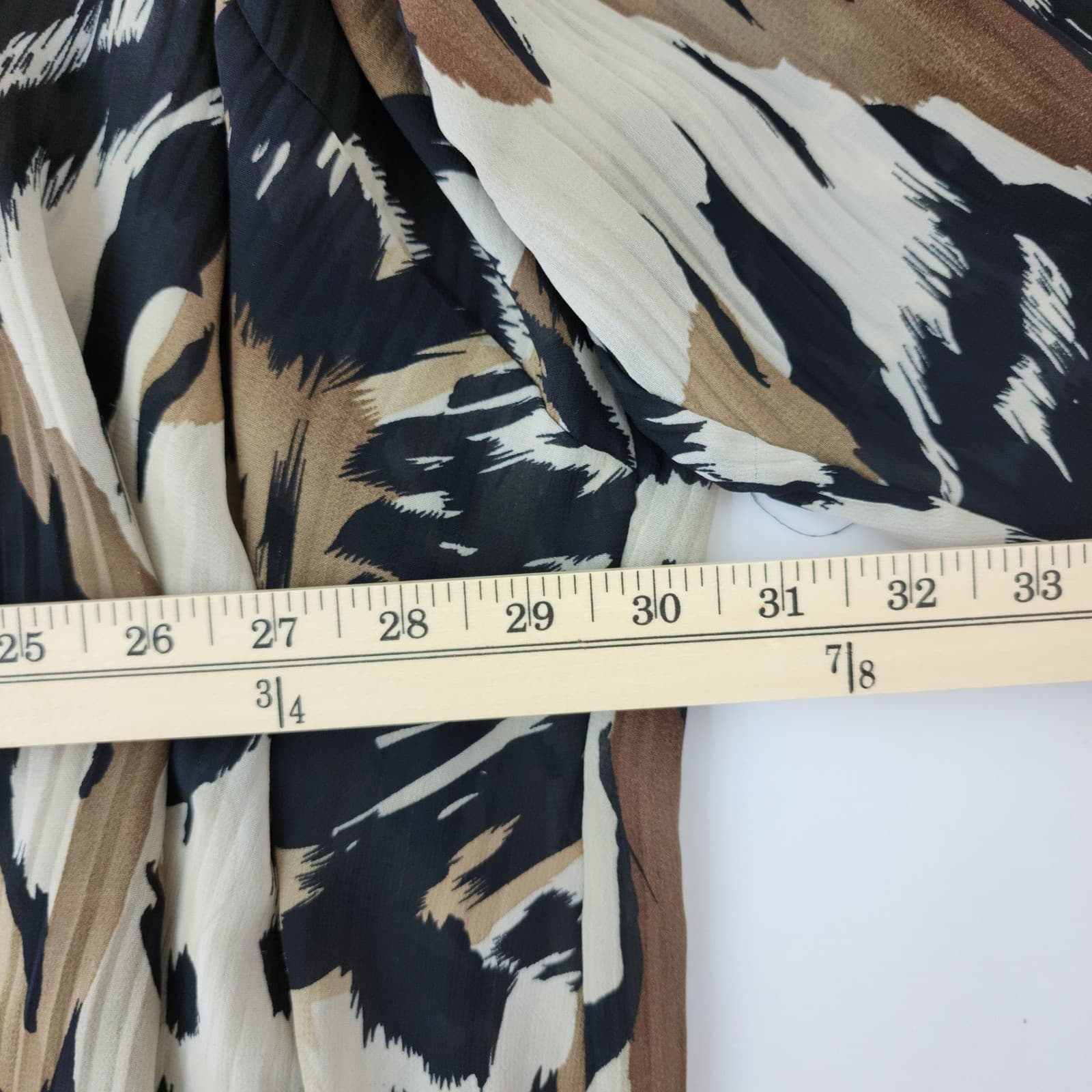 Maggie Barnes Womens 5X Animal Print Pleated Button Up Blouse Short Sleeve Tan - Thumbnail 4