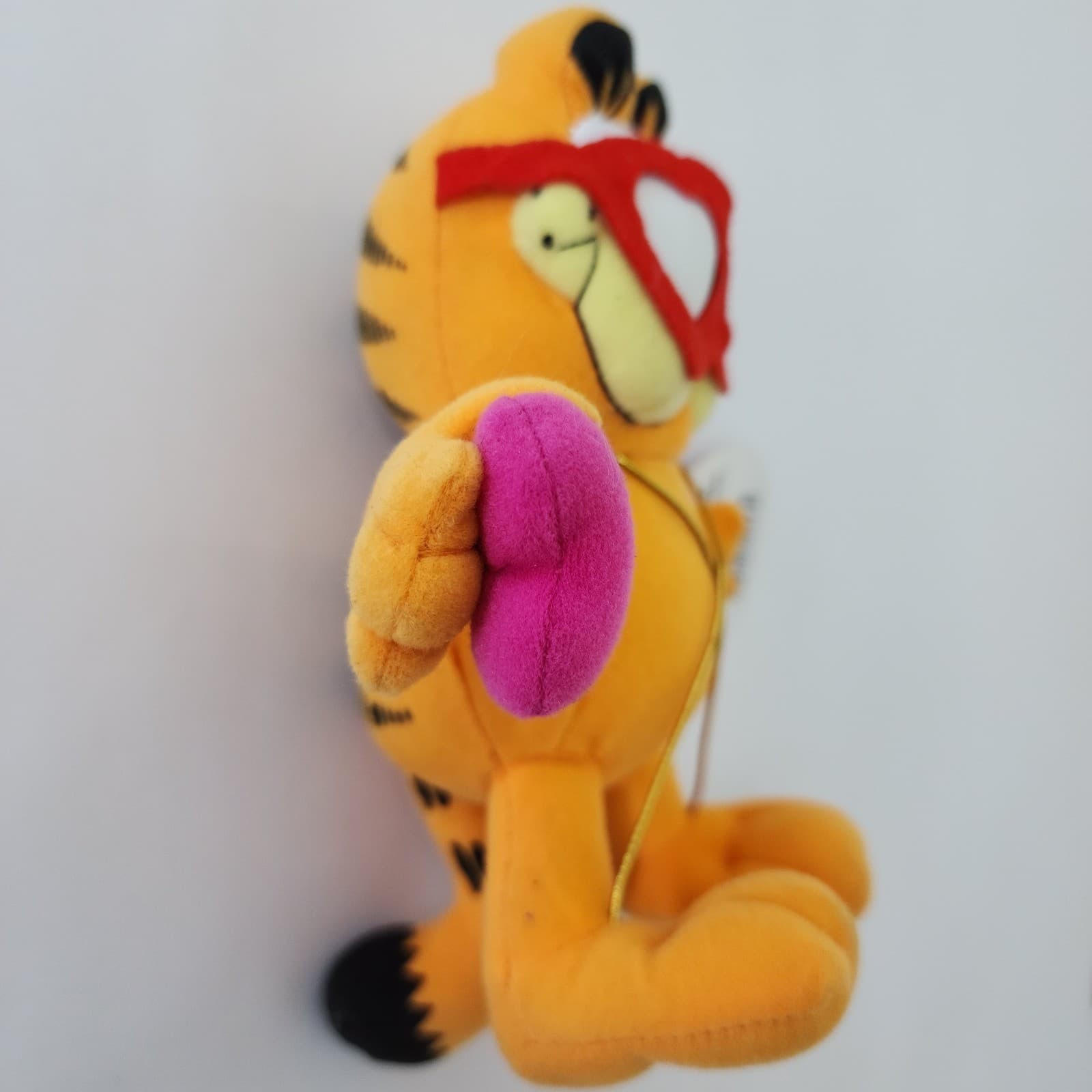 Garfield Russell Stover Valentine Plush Heart Glasses Orange Cat Stuffed Animal - Thumbnail 3