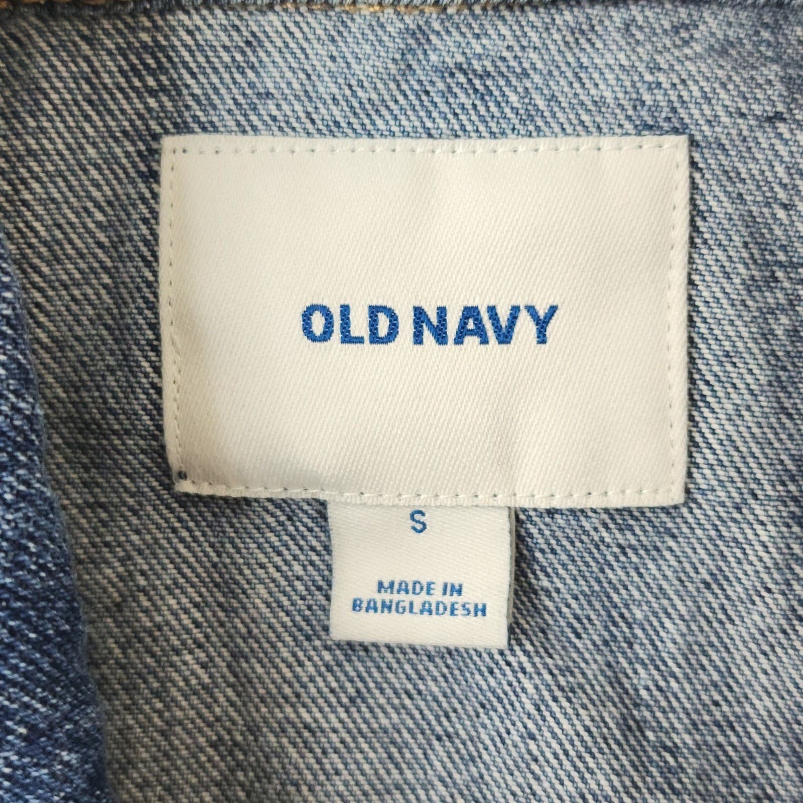 Old Navy Women's Distressed Denim Jacket Medium Wash Blue Jean Jacket Size S - Thumbnail 8
