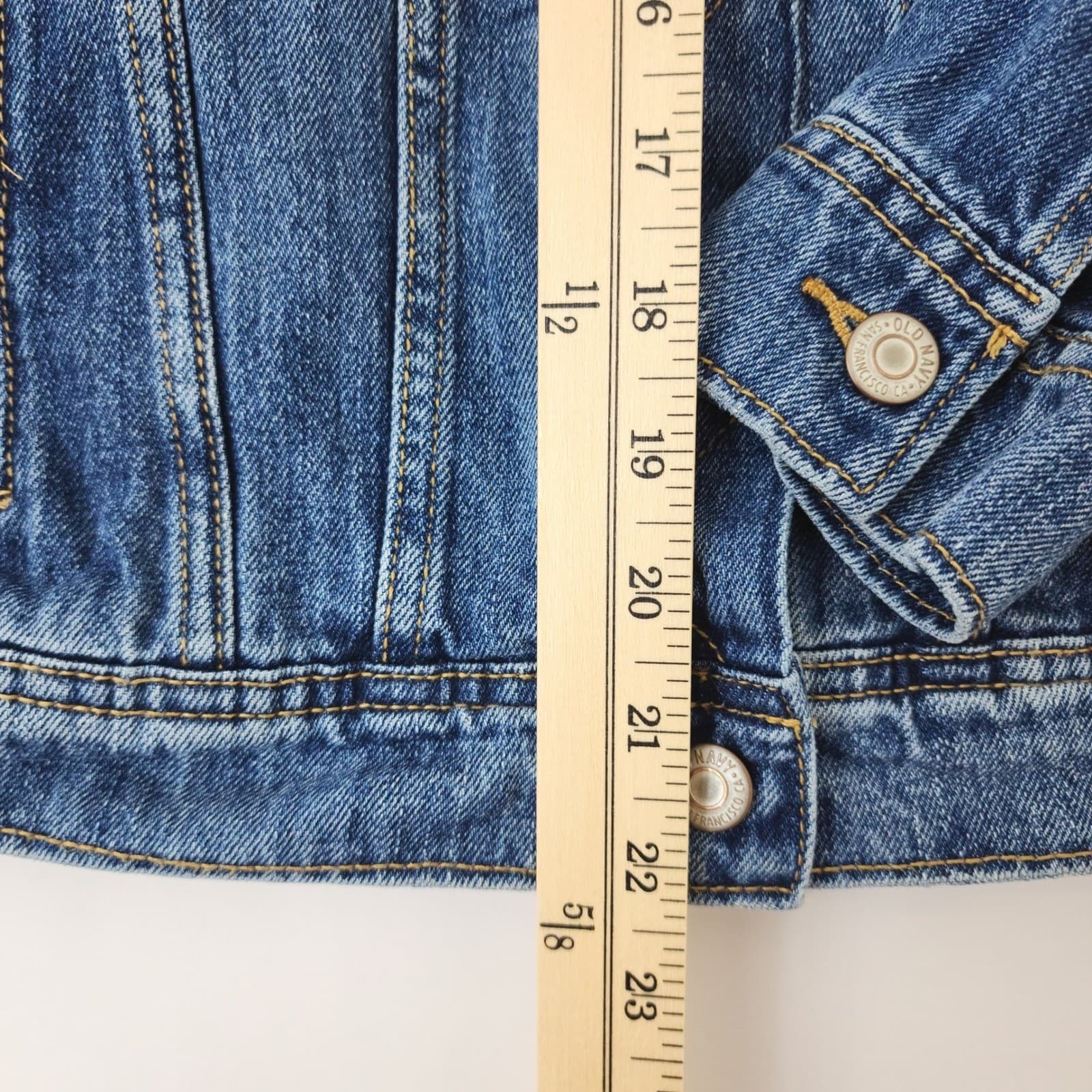 Old Navy Women's Distressed Denim Jacket Medium Wash Blue Jean Jacket Size S - Thumbnail 5