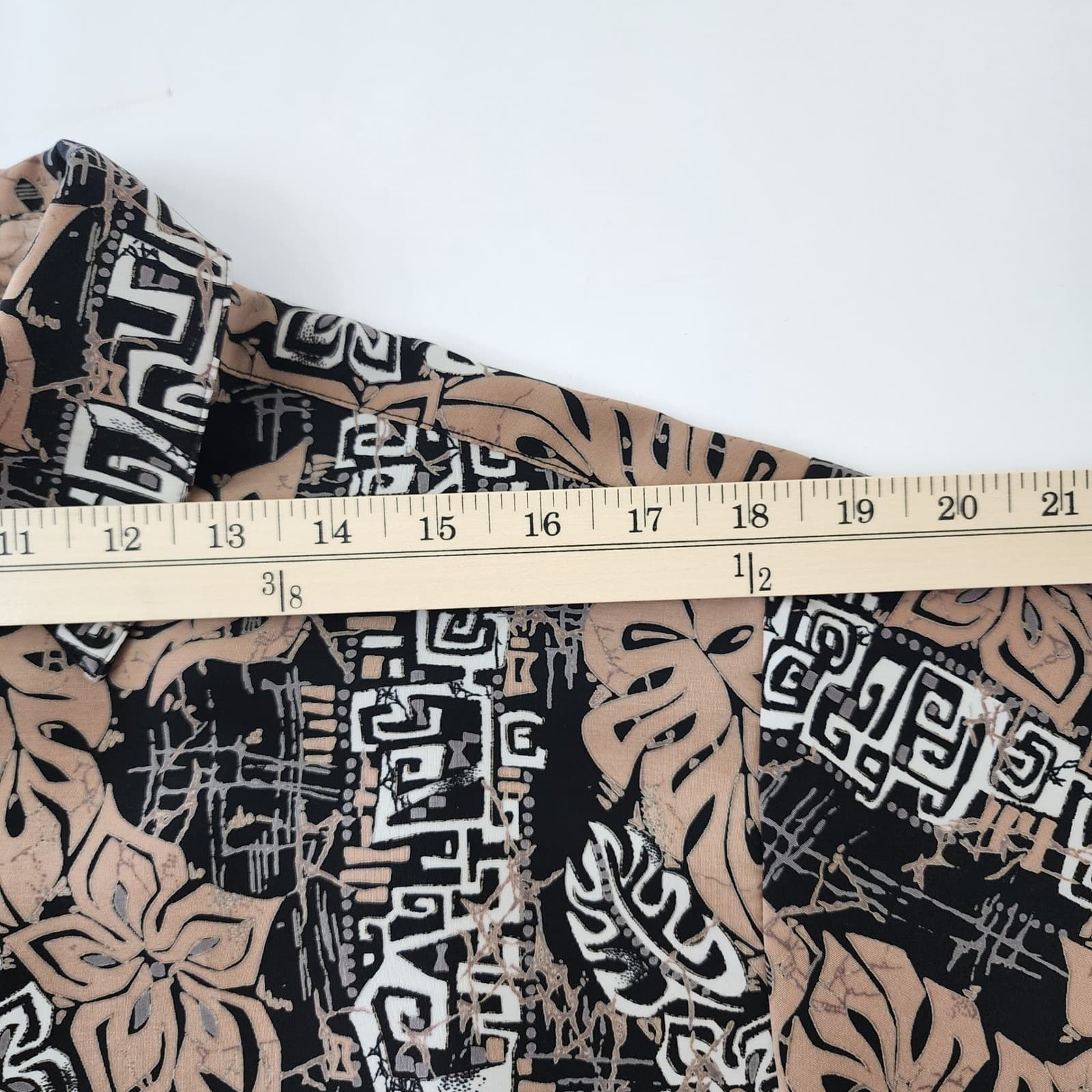 Extreme Gear Mens Small Tropical Monstera Print Button Down Shirt Tan - Thumbnail 4