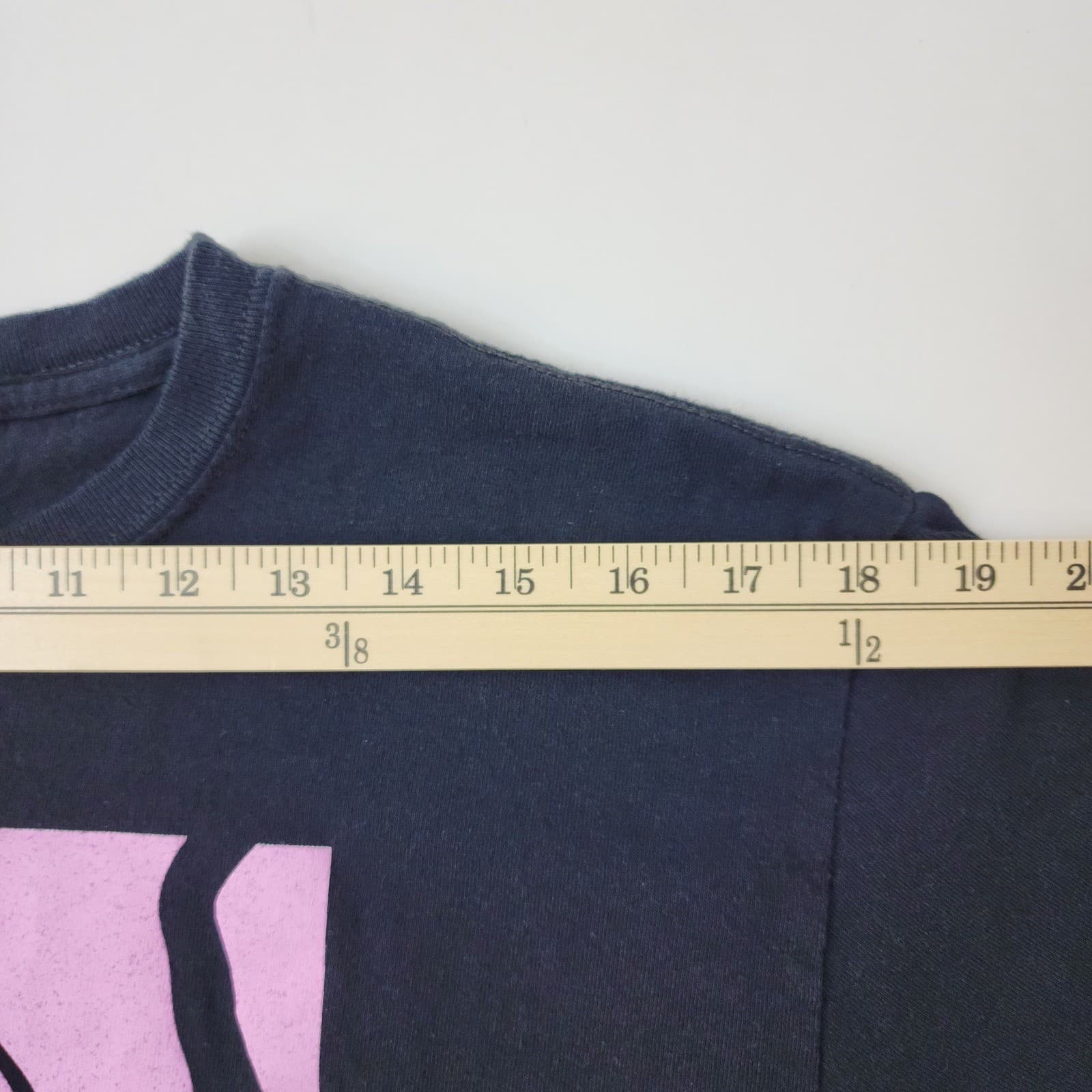 Spencer's Anime Graphic Tee Mens Medium Black Pink Manga Girl Kanji T-Shirt - Thumbnail 7