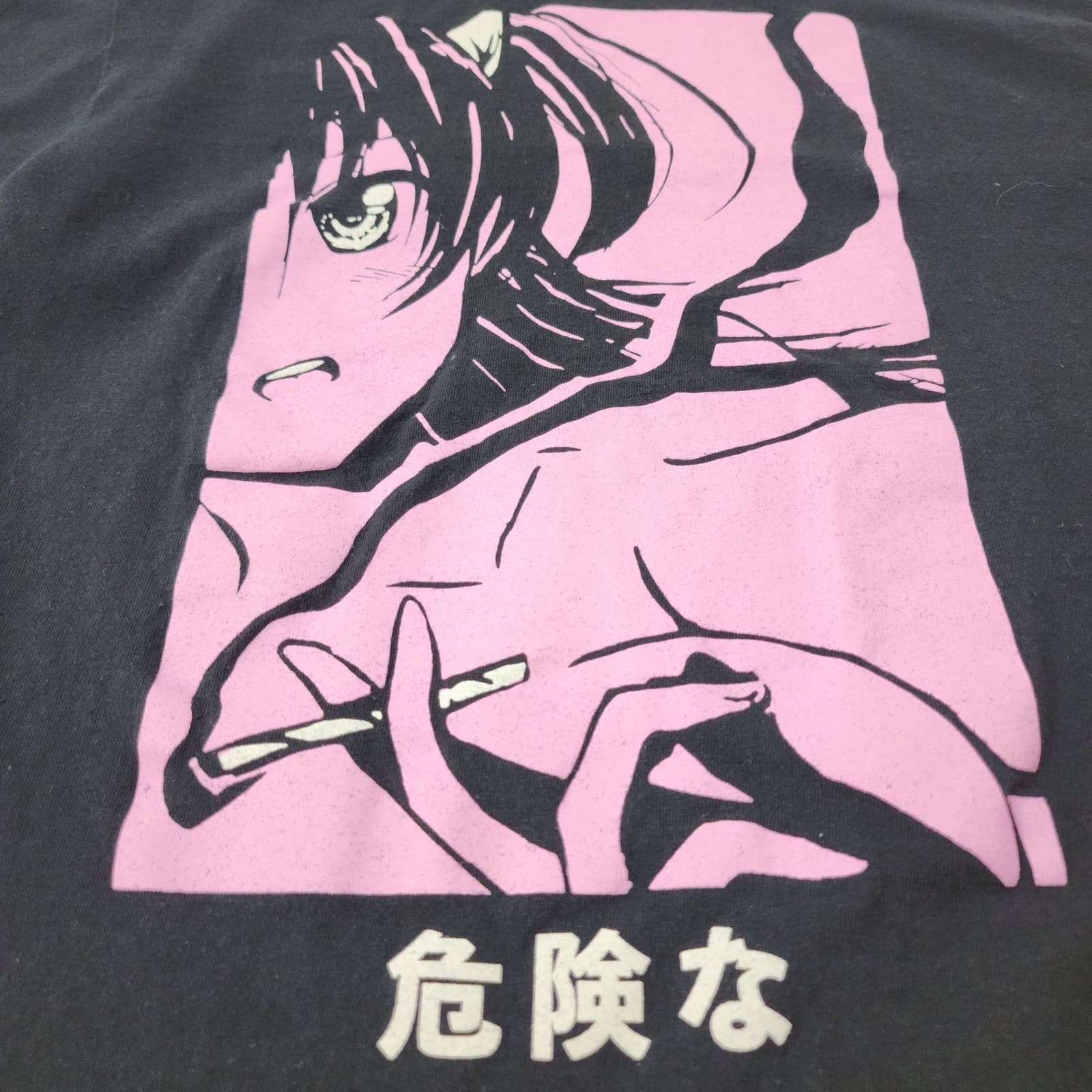 Spencer's Anime Graphic Tee Mens Medium Black Pink Manga Girl Kanji T-Shirt - Thumbnail 3