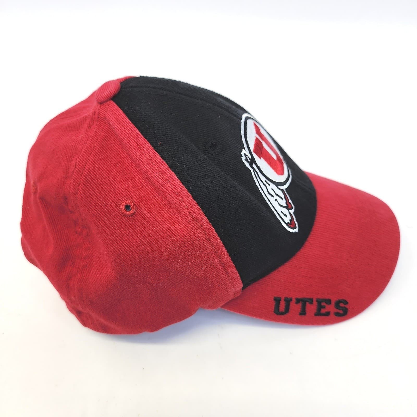 Russell Athletic Utah Utes Hat Mens Red Black Adjustable Baseball Cap NCAA - Thumbnail 2