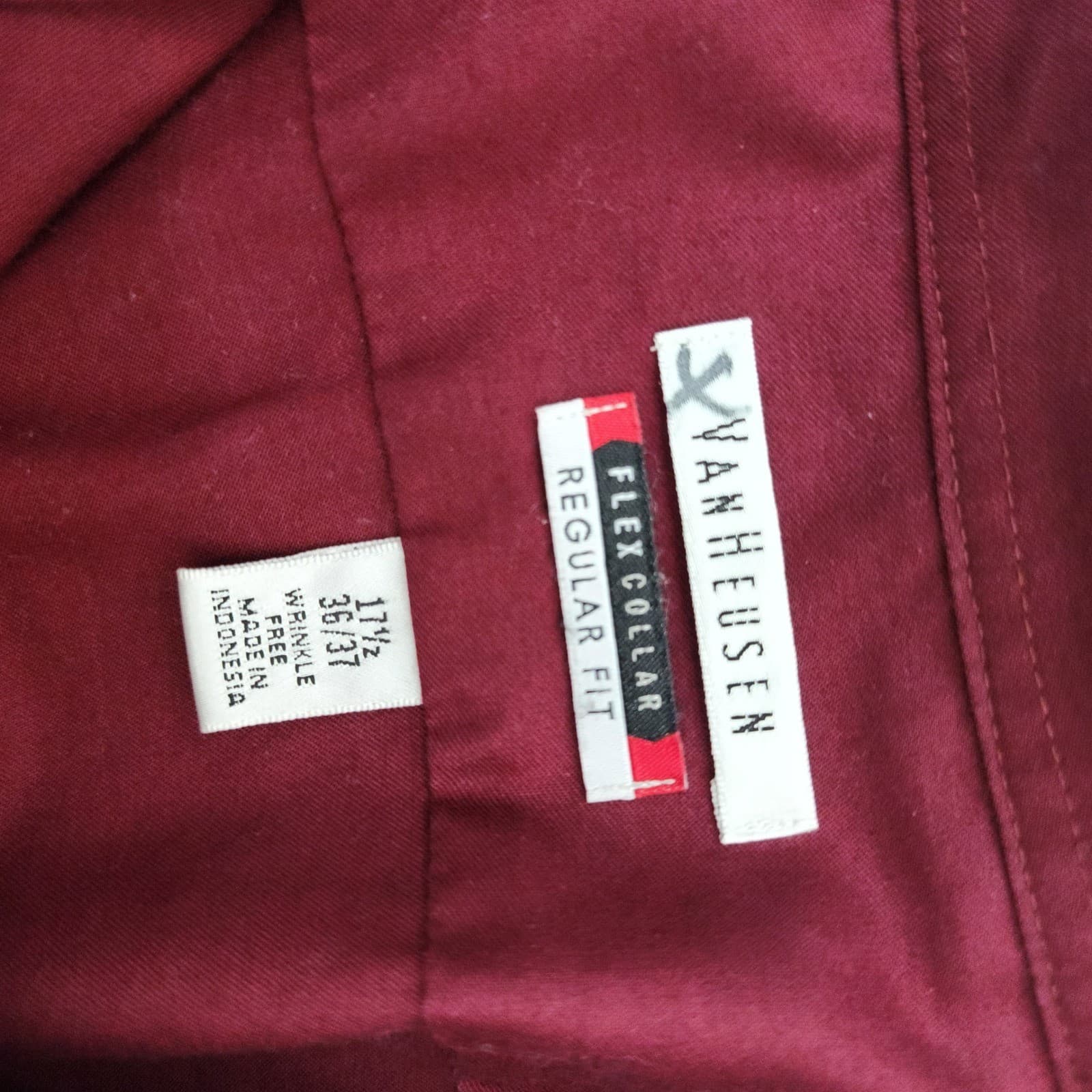 Van Heusen Flex Collar Dress Shirt Mens 17.5 36/37 Regular Fit Burgundy Red - Thumbnail 2