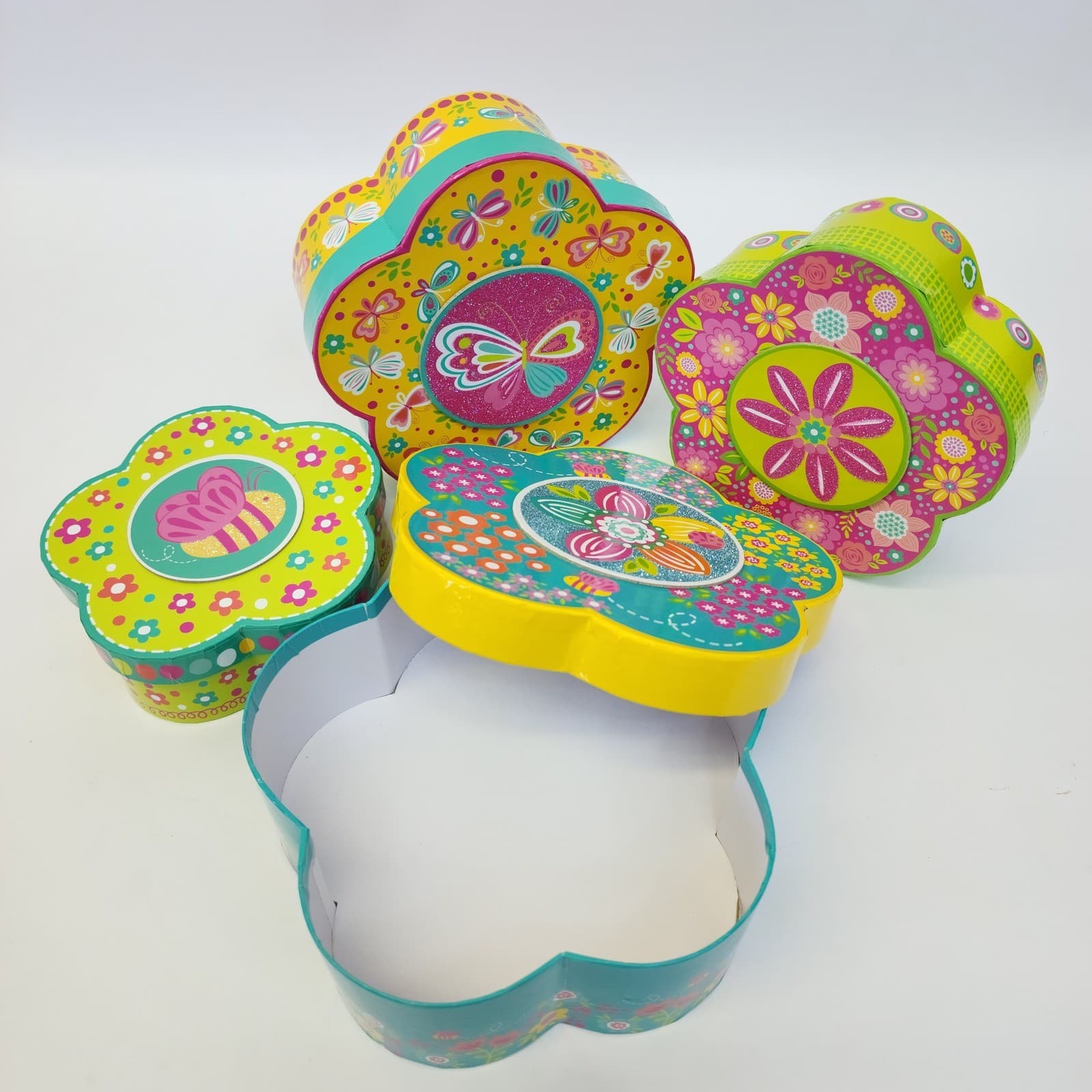 Set of 4 Flower Shaped Nesting Tins Floral Butterfly Bee Storage Containers - Thumbnail 4