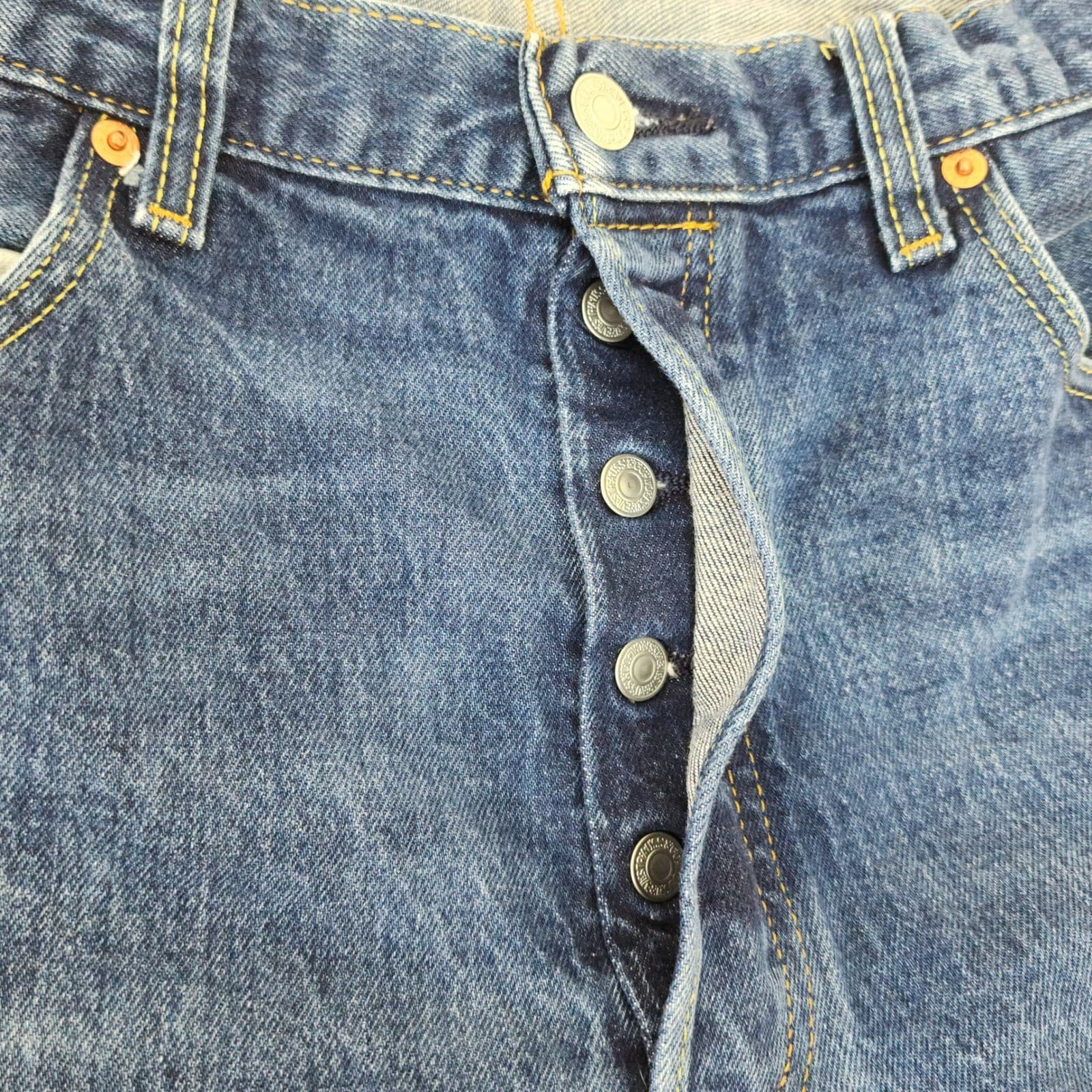 Levis 501 Original Fit Mens Jeans 38x30 Medium Wash Blue Button Fly Denim - Thumbnail 9