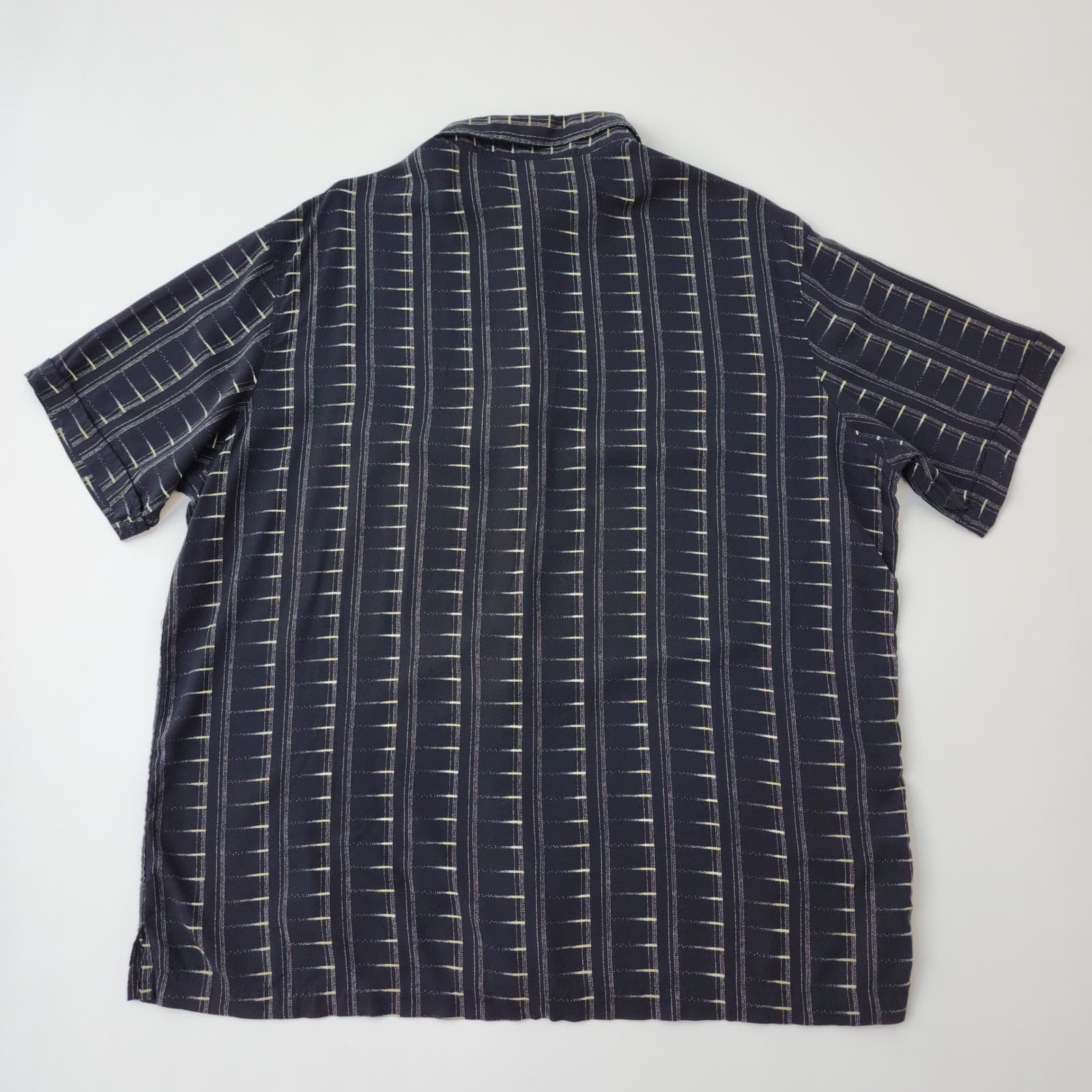 Axcess Claiborne Mens XL Blue Rayon Geometric Stripe Short Sleeve Button Down - Thumbnail 9