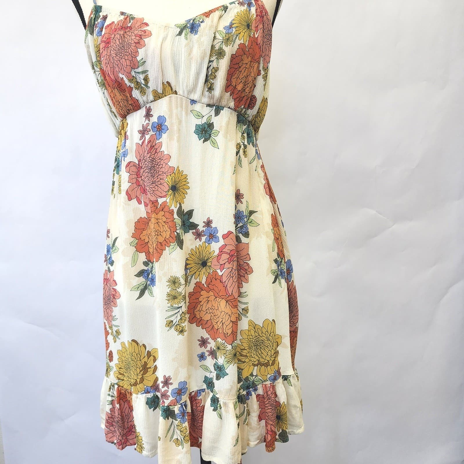 ONeill Womens Floral Smocked Back Ruffle Hem Sundress Cream Orange Large