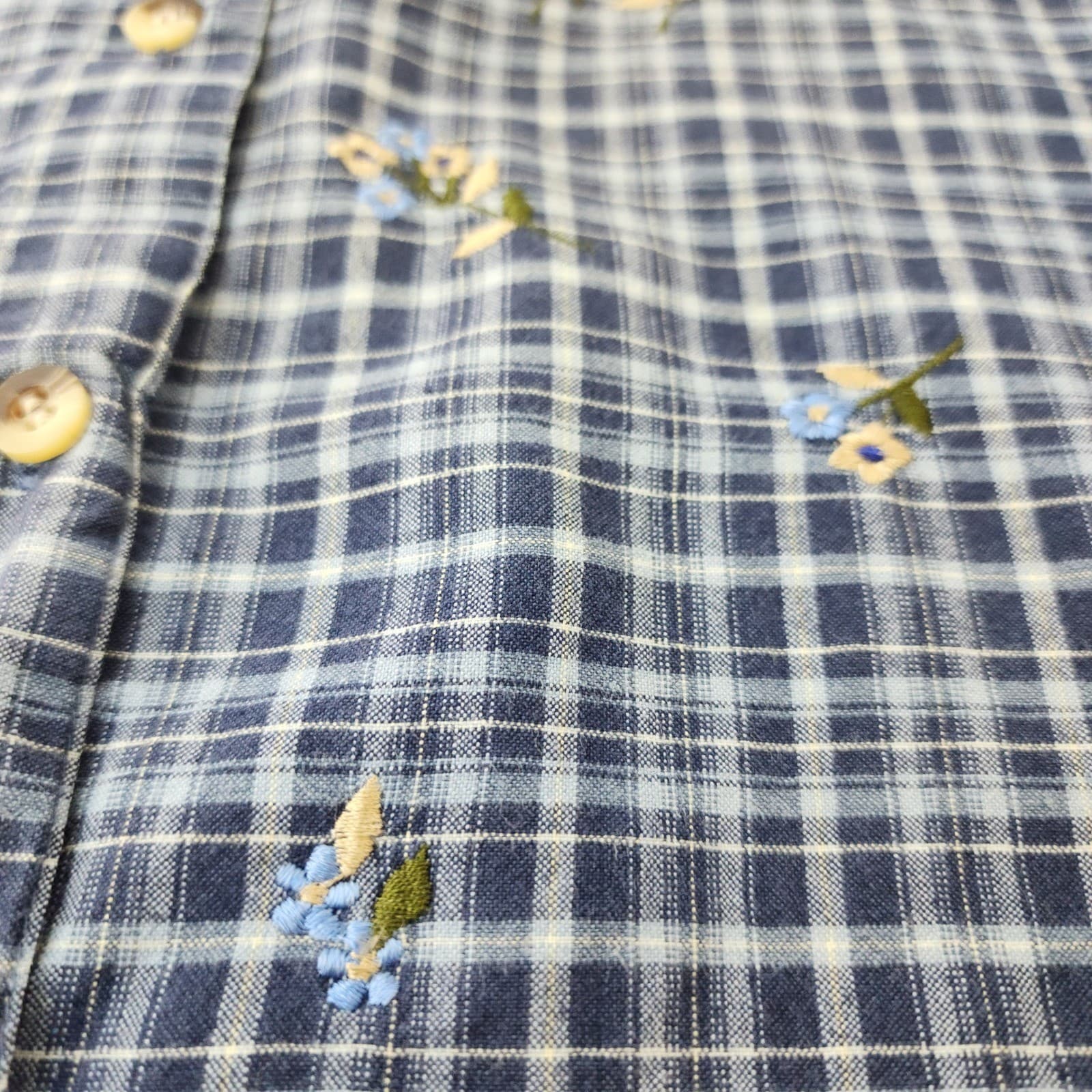 Victoria Jones Woman Blue Plaid Floral Embroidered Cotton Button Down Shirt 1X - Thumbnail 3