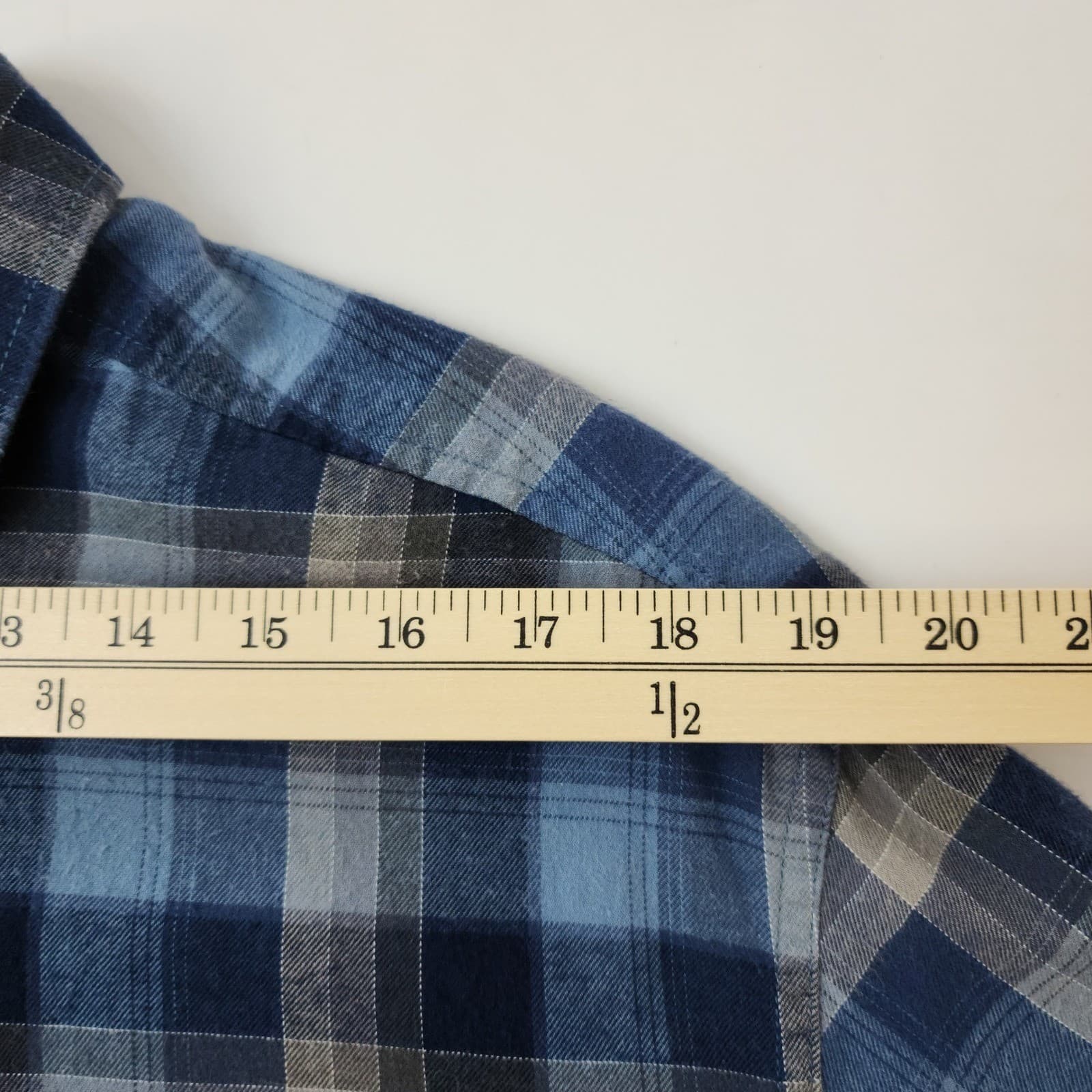 Eddie Bauer Mens XL Classic Fit Blue Grey Plaid Flannel Button Down Shirt - Thumbnail 4