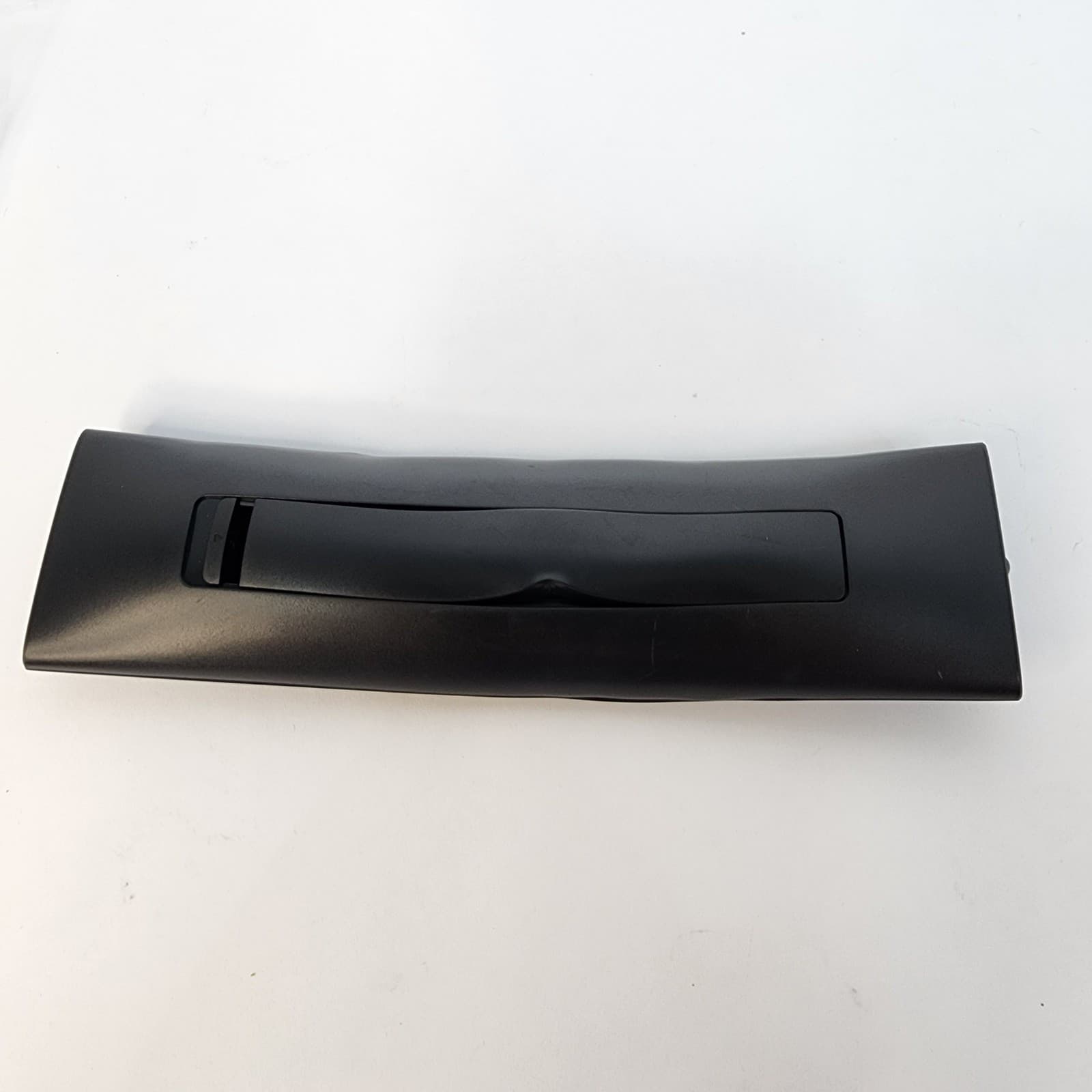 Vizio XRT136 Smart TV Remote Vudu Hulu Netflix Redbox Genuine Replacement - Thumbnail 3