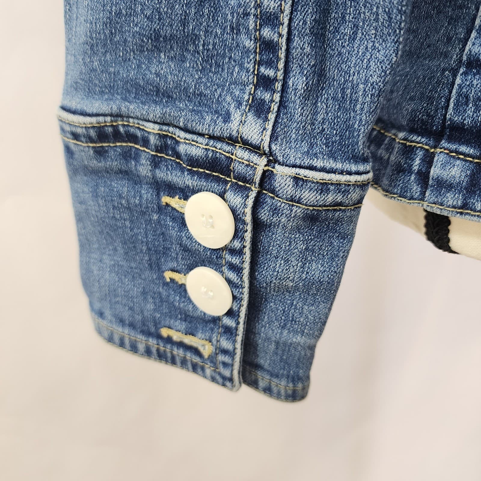 AMX Womens Petite XL Denim Jacket Medium Wash White Buttons Stretch 56449P - Thumbnail 5