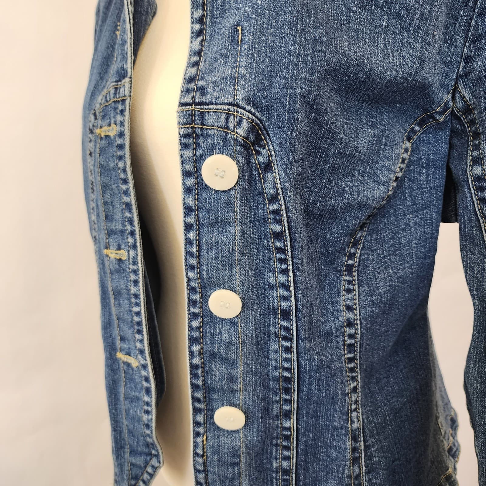 AMX Womens Petite XL Denim Jacket Medium Wash White Buttons Stretch 56449P - Thumbnail 7