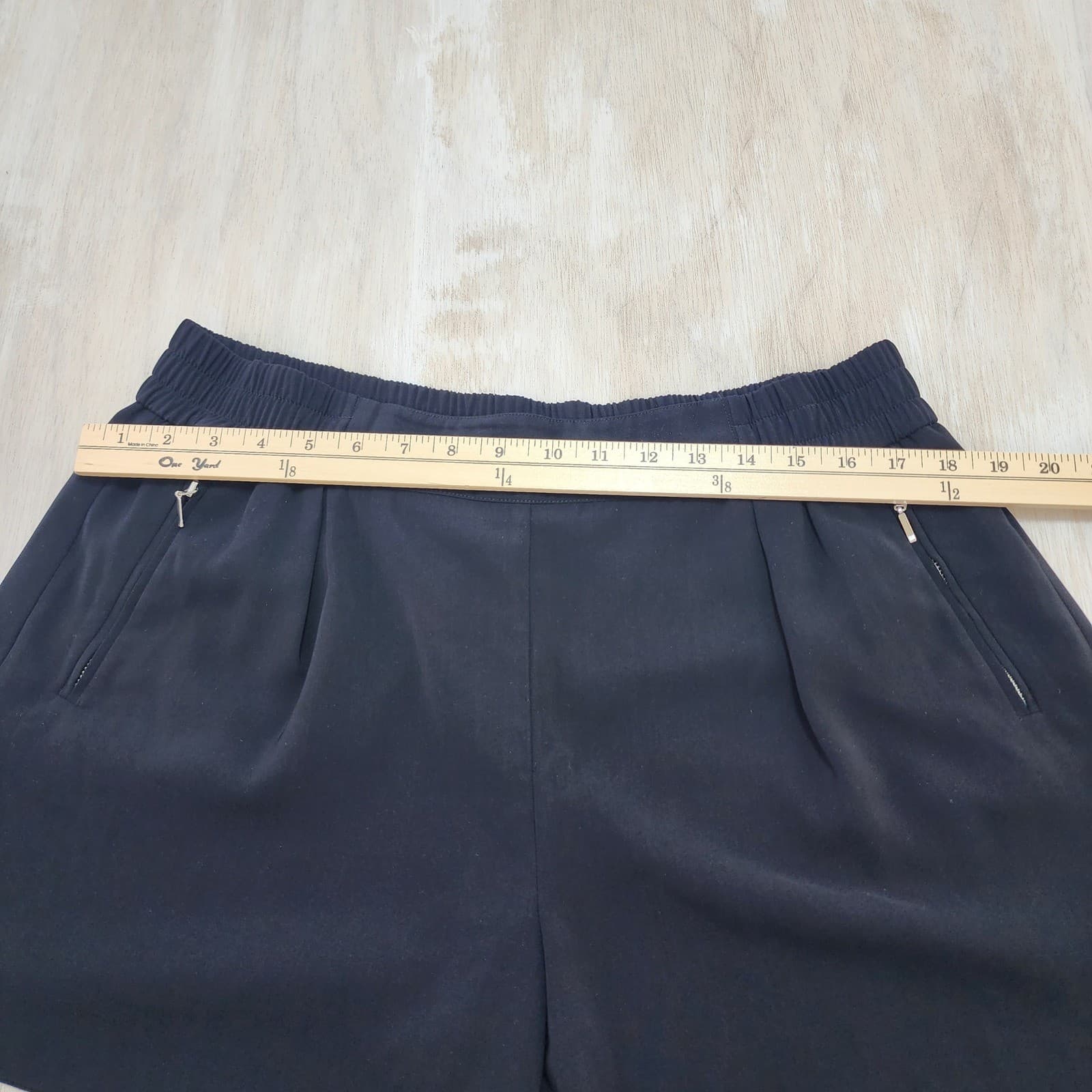 Jennifer Lopez Womens Black Pleated Dress Shorts Elastic Waist Zipper Pockets L - Thumbnail 5