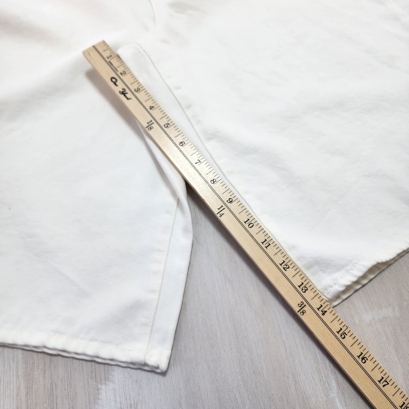 Universal Thread Womens High Rise Long Denim Shorts White Relaxed Fit Size 12 - Thumbnail 6