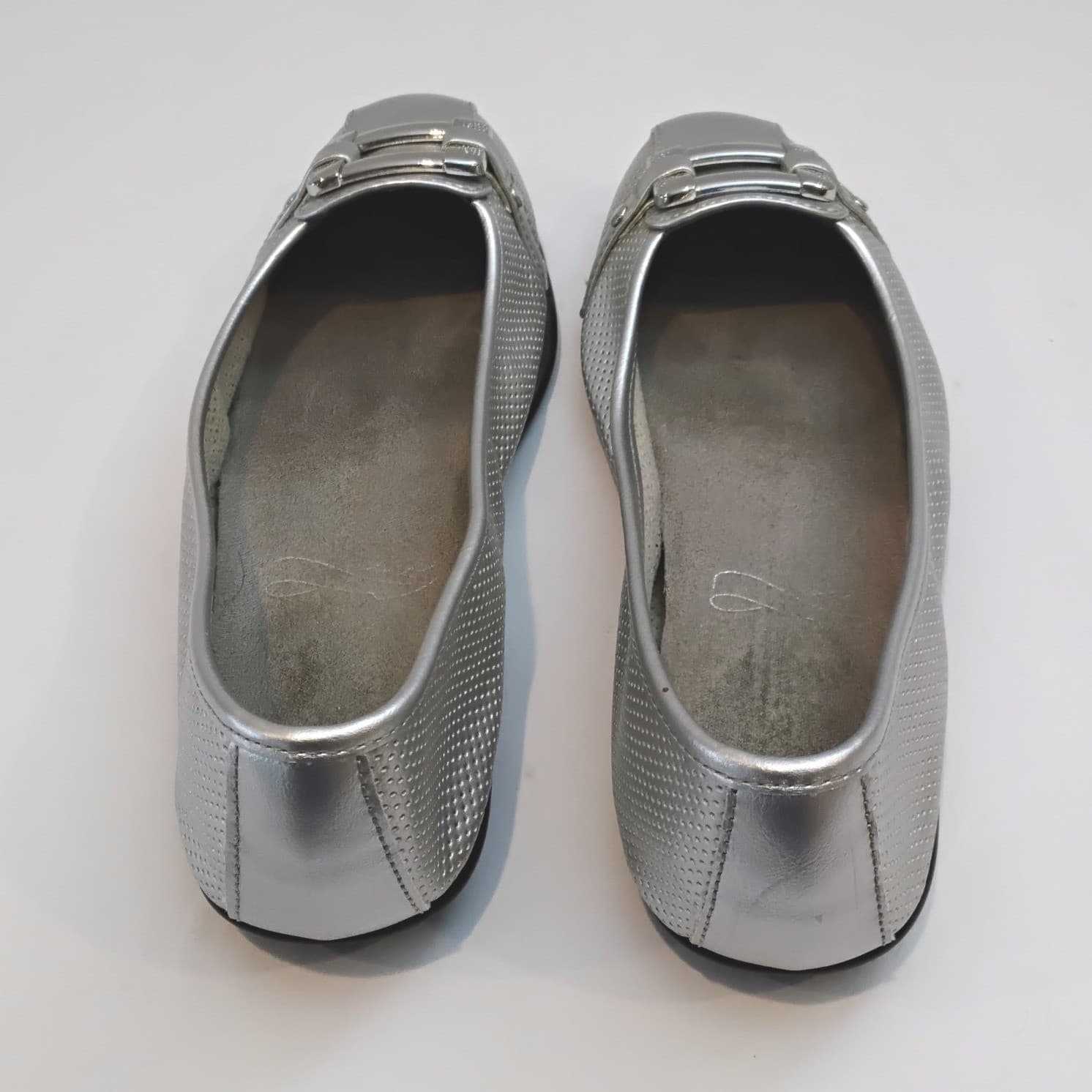 Aerosoles Silver Metallic Perforated Buckle Flats Womens 7 Square Toe Slip On - Thumbnail 5